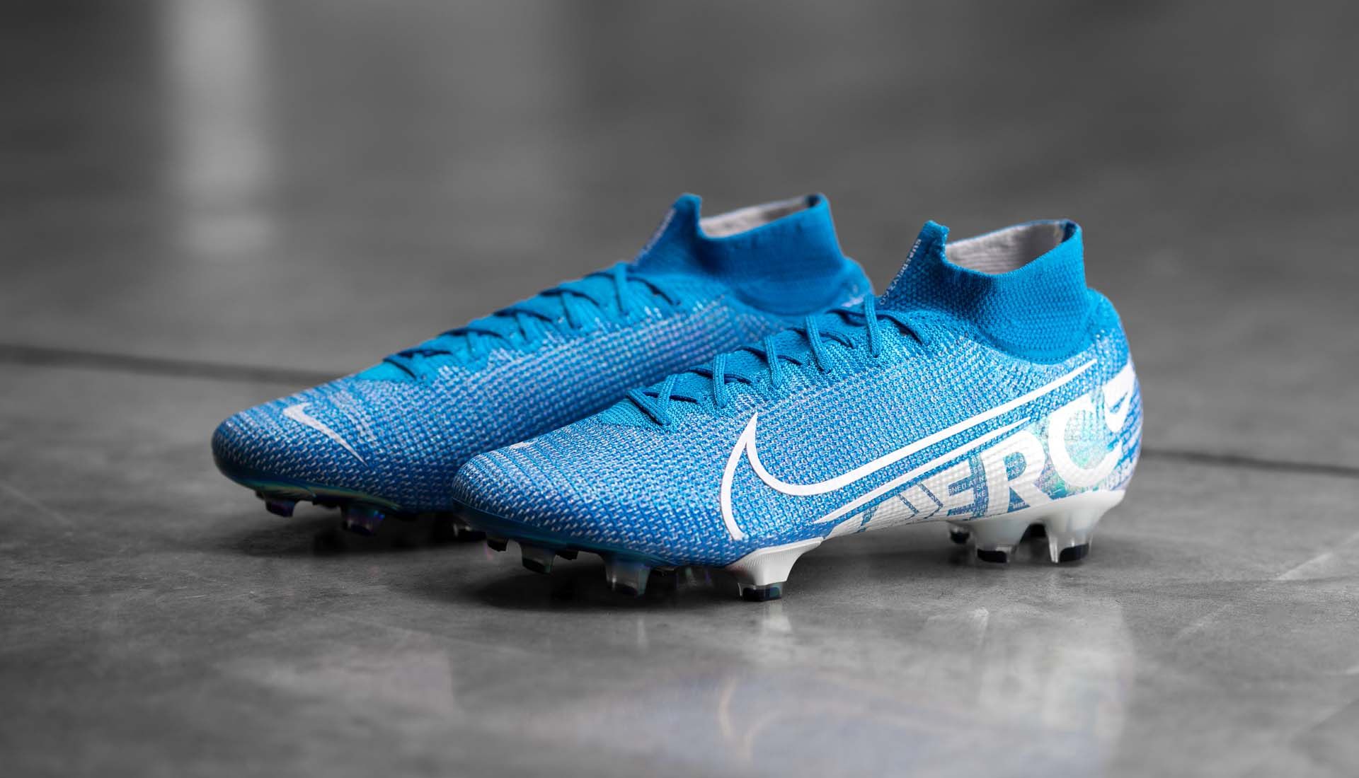Scarpa Nike Mercurial Superfly blu, 1920x1100 Full HD 1080p, PC