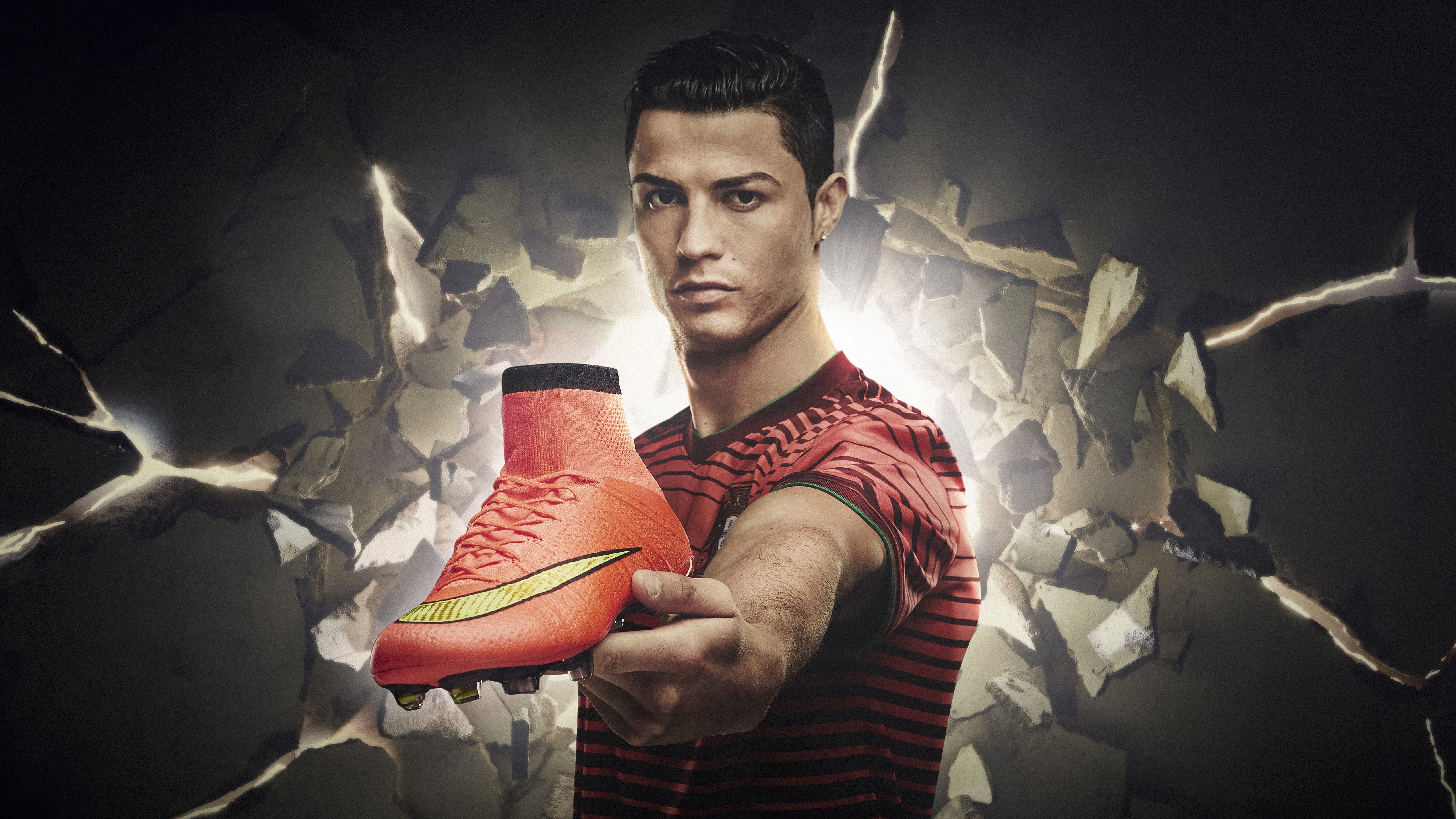 Cristiano Ronaldo scarpa da calcio Nike, 5120x2880 UHD, Monitor 4K