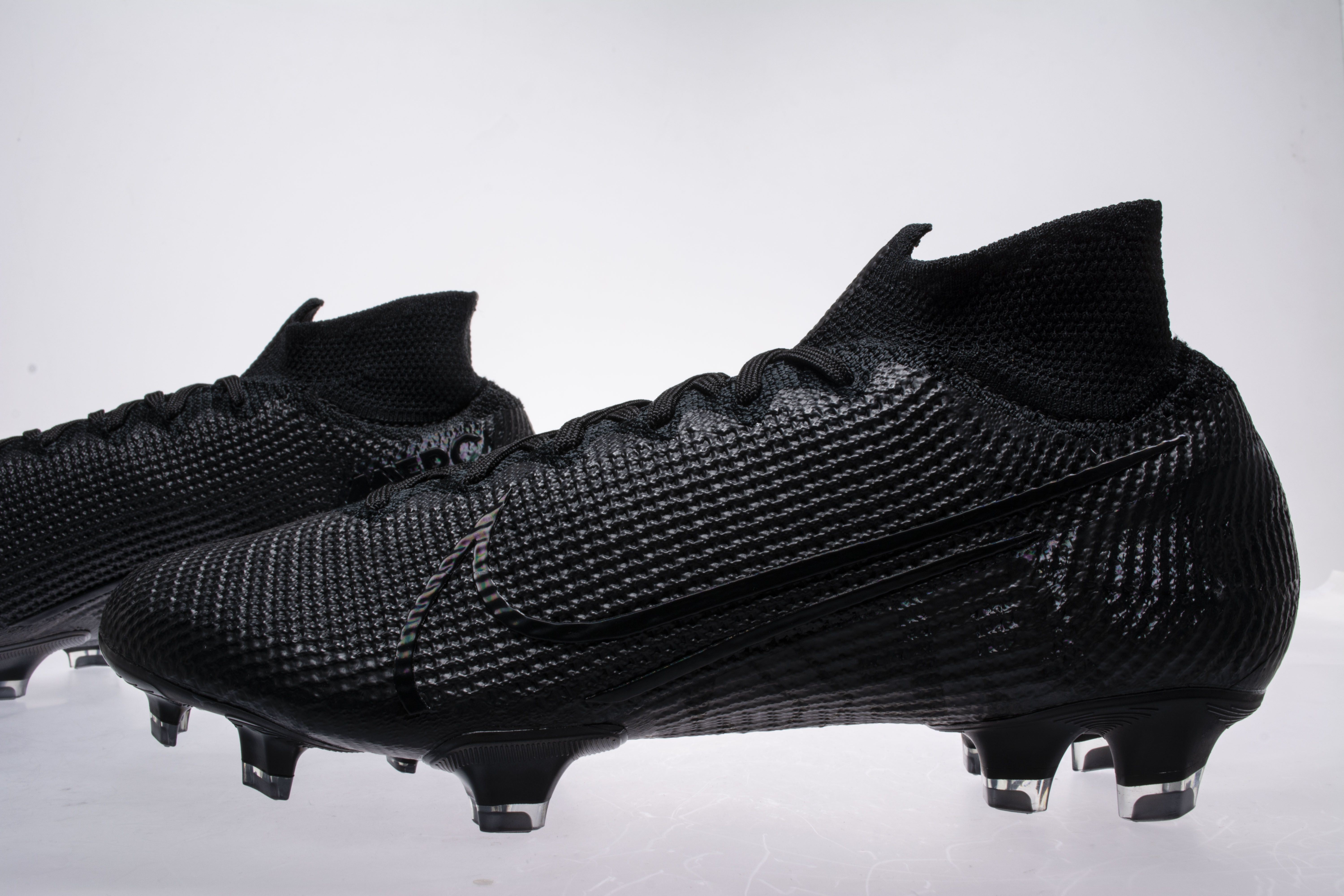 Scarpa da calcio Nike Mercurial nera, 6000x4000 UHD, PC 4K
