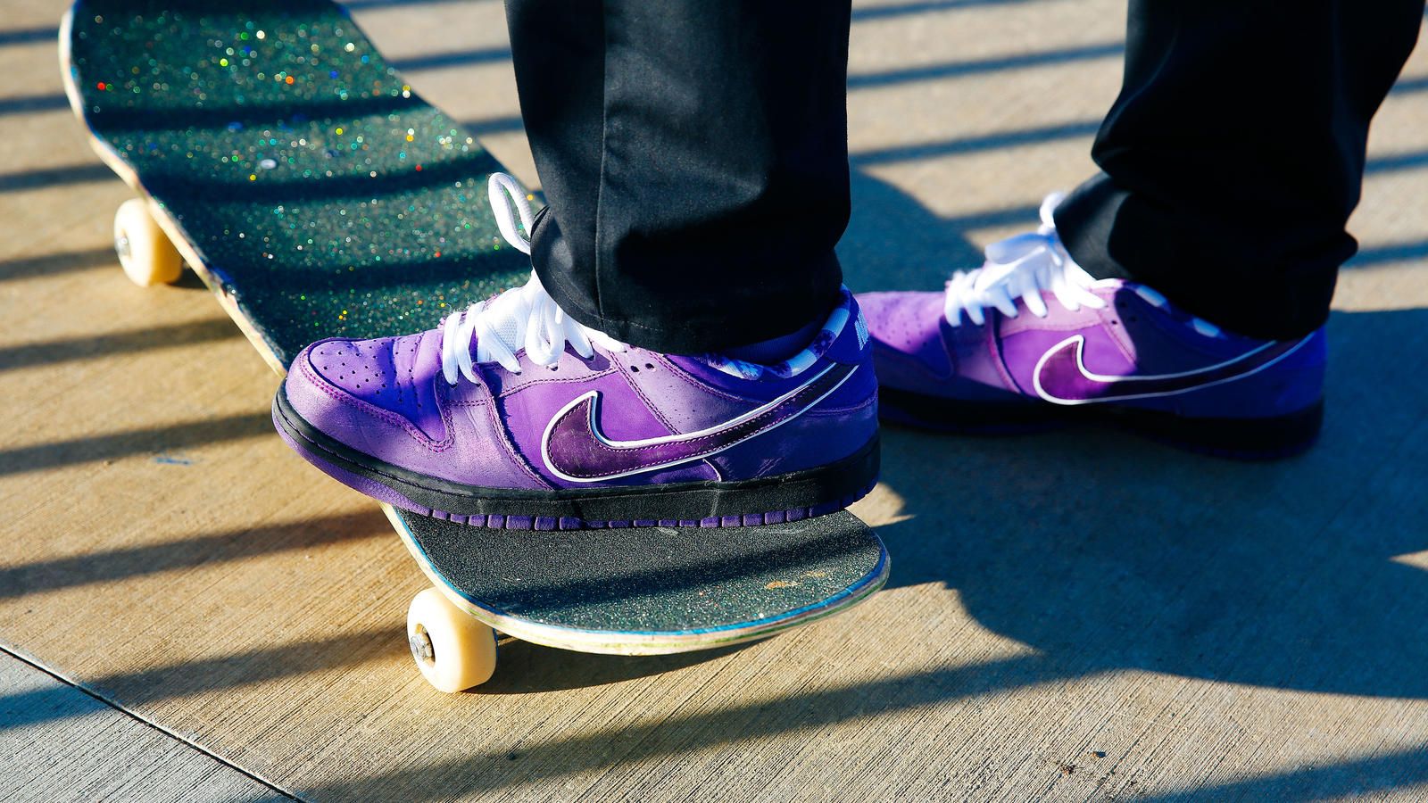 Nike SB Dunk viola aragosta, 1600x900 HD, PC