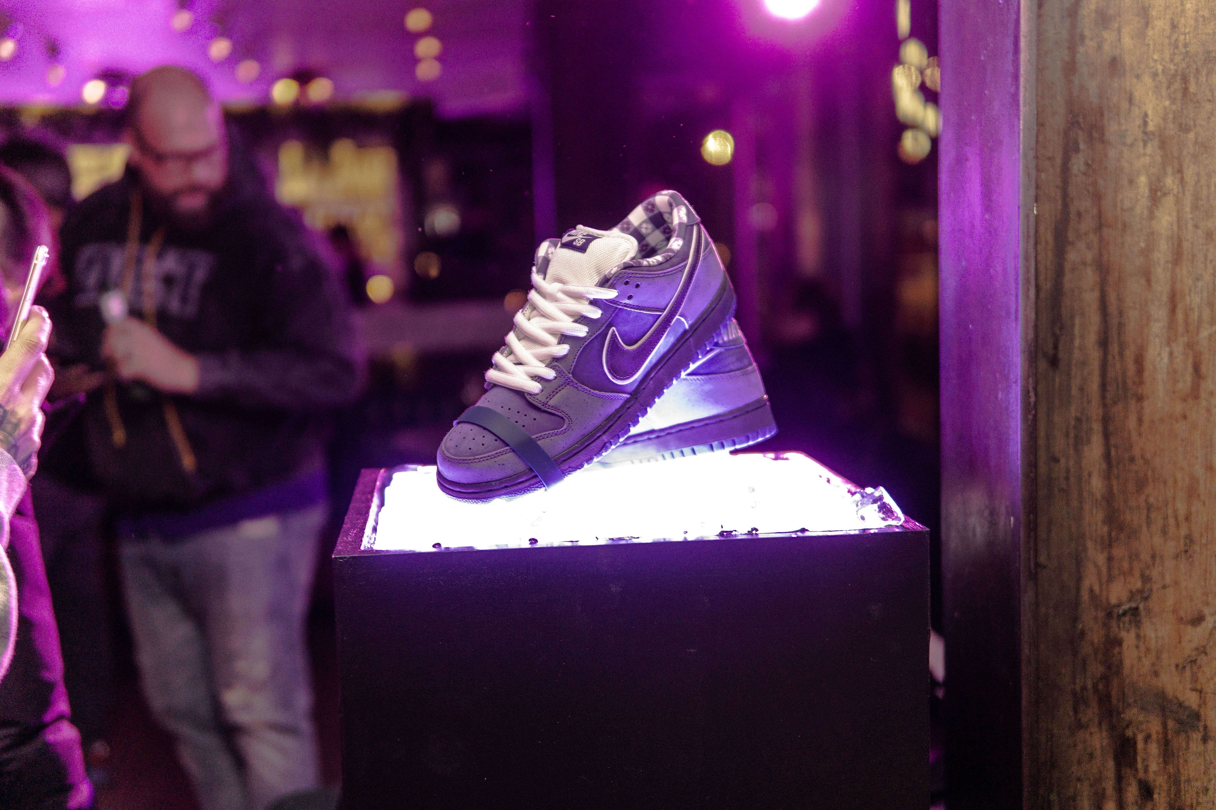 Logo Nike SB sfondo ciano, 1920x1080 Full HD, Desktop