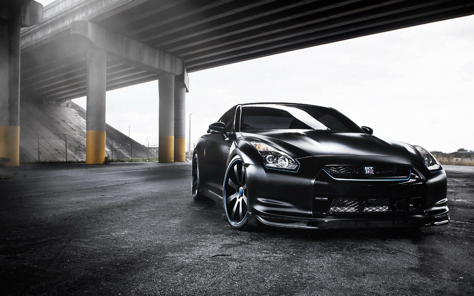 Nissan GT-R nera, 1920x1200 WUXGA, PC