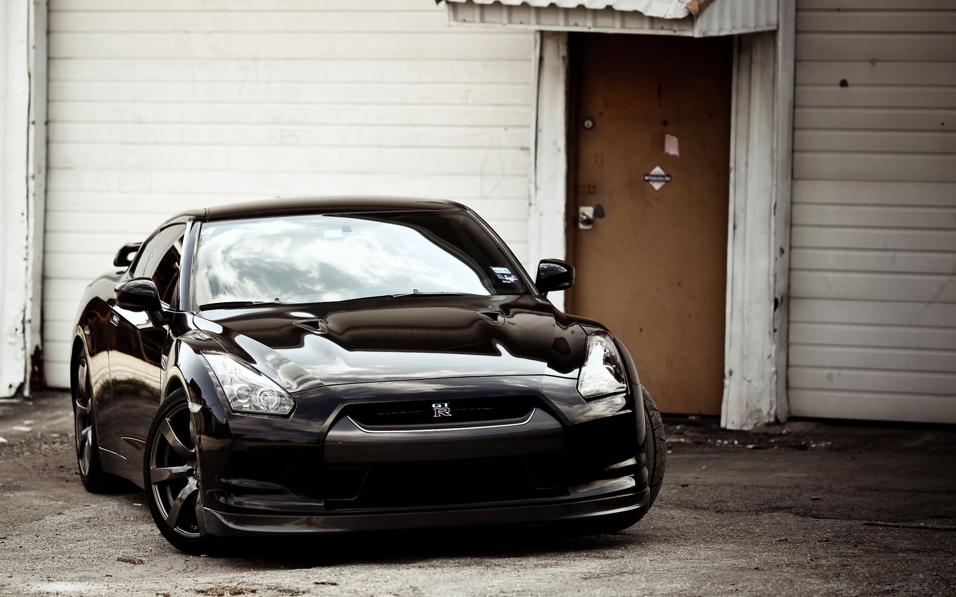 Nissan GTR nera, 1920x1200 Full HD+ WUXGA, Laptop