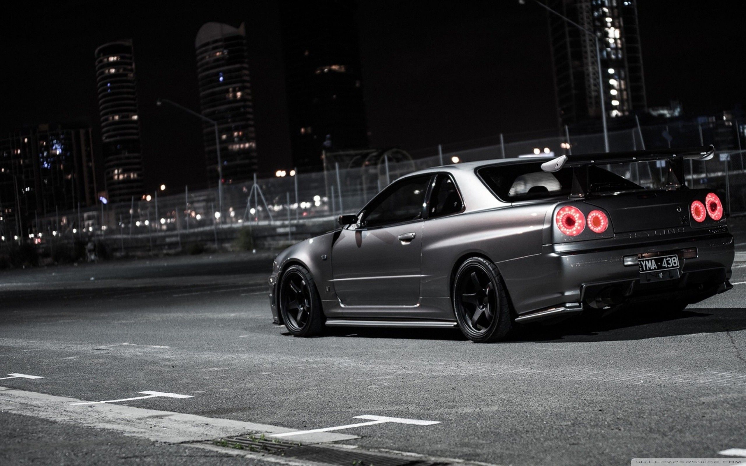 Nissan Skyline GTR nera, 2560x1600 WQXGA, Desktop