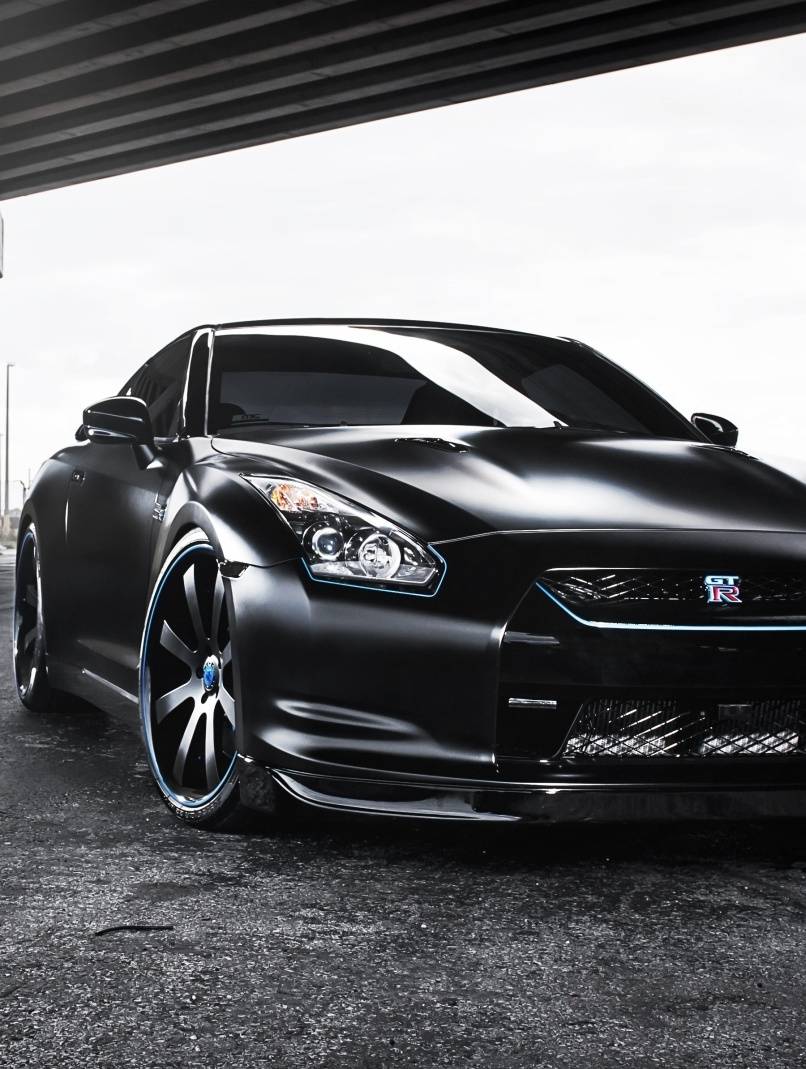 Nissan GTR nera opaca, 806x1069 Verticale, Telefono