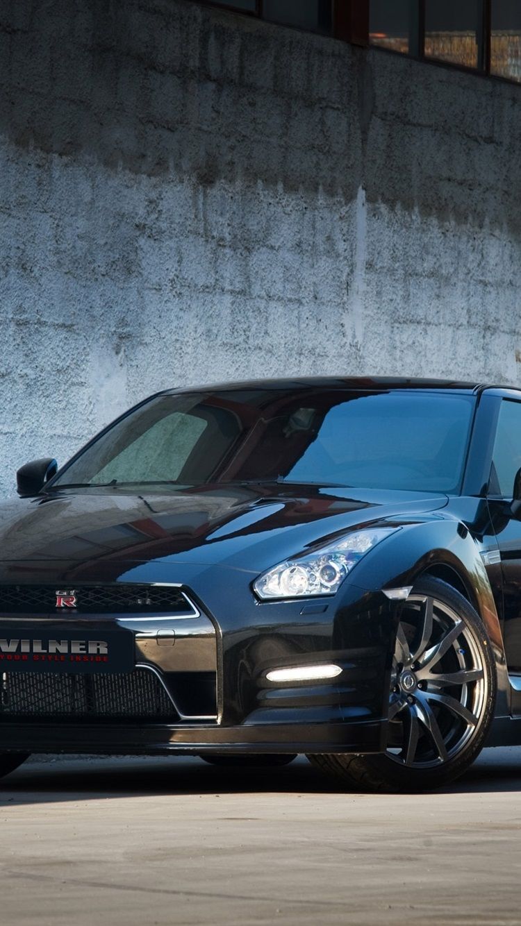 Nissan GTR nera Vilner, V6 biturbo, 750x1334 Verticale, Telefono