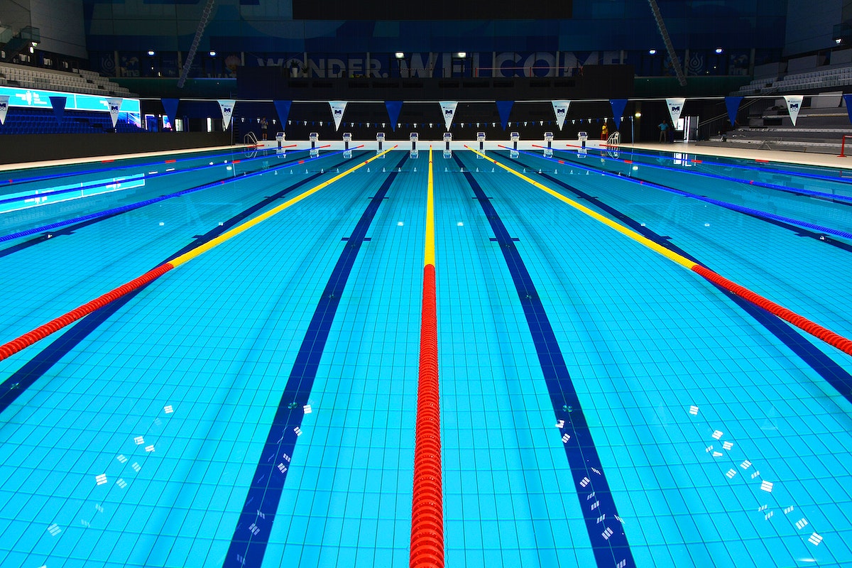 Piscina olimpionica corsie vuote, 1200x800 HD, HP Laptop