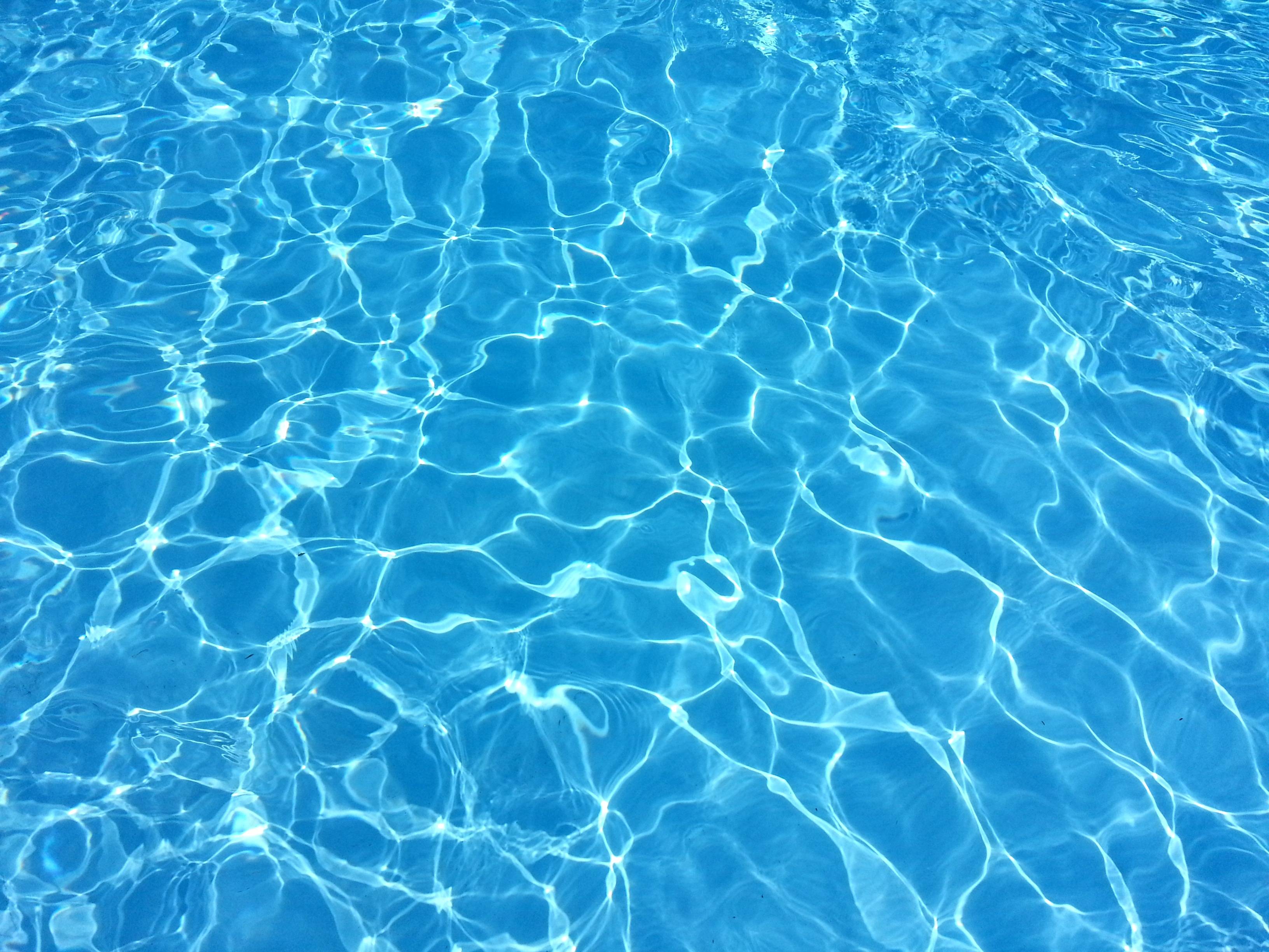 Acqua piscina blu increspata, 3264x2448 2K+, Desktop