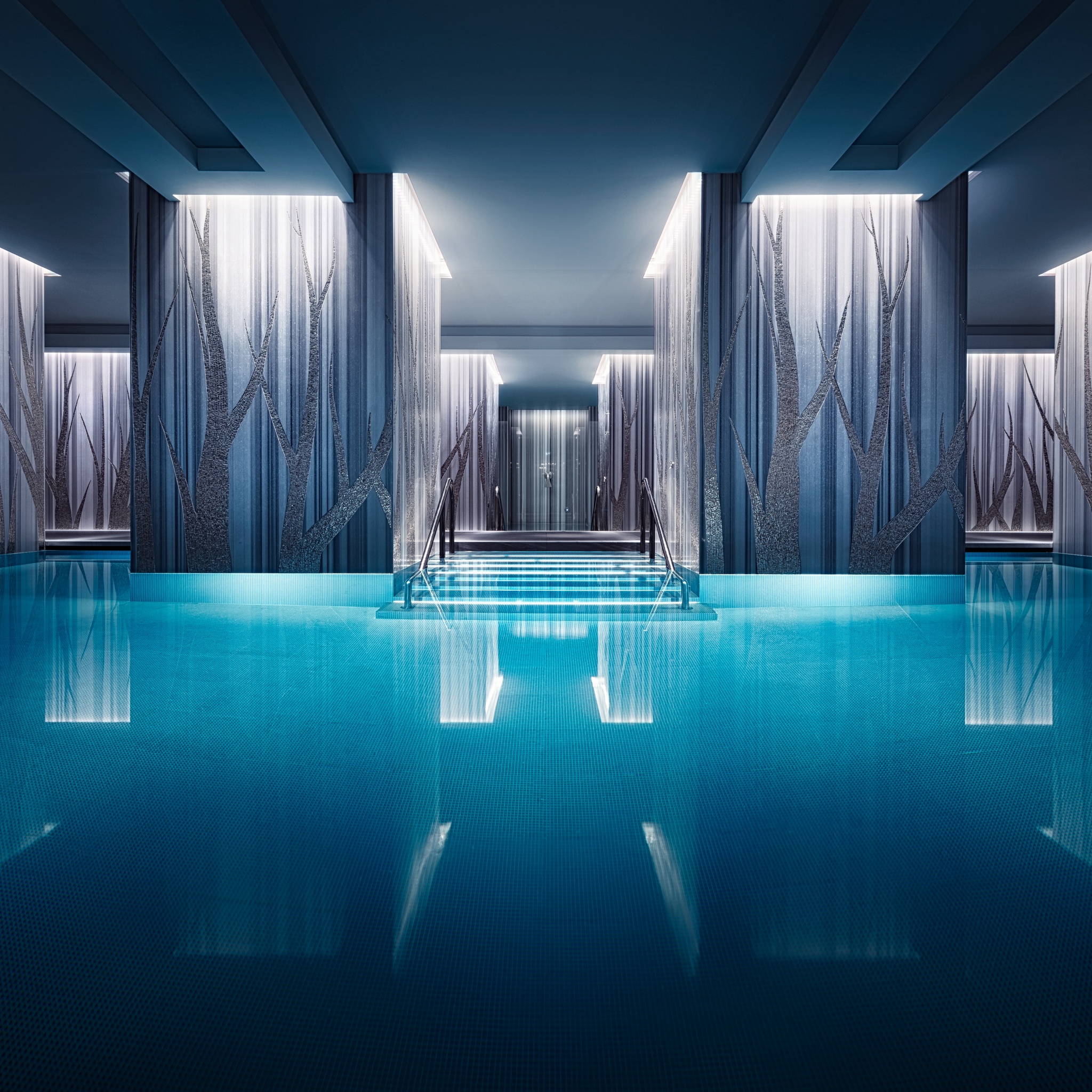 Piscina interna hotel blu, 2048x2048 alta risoluzione, PC