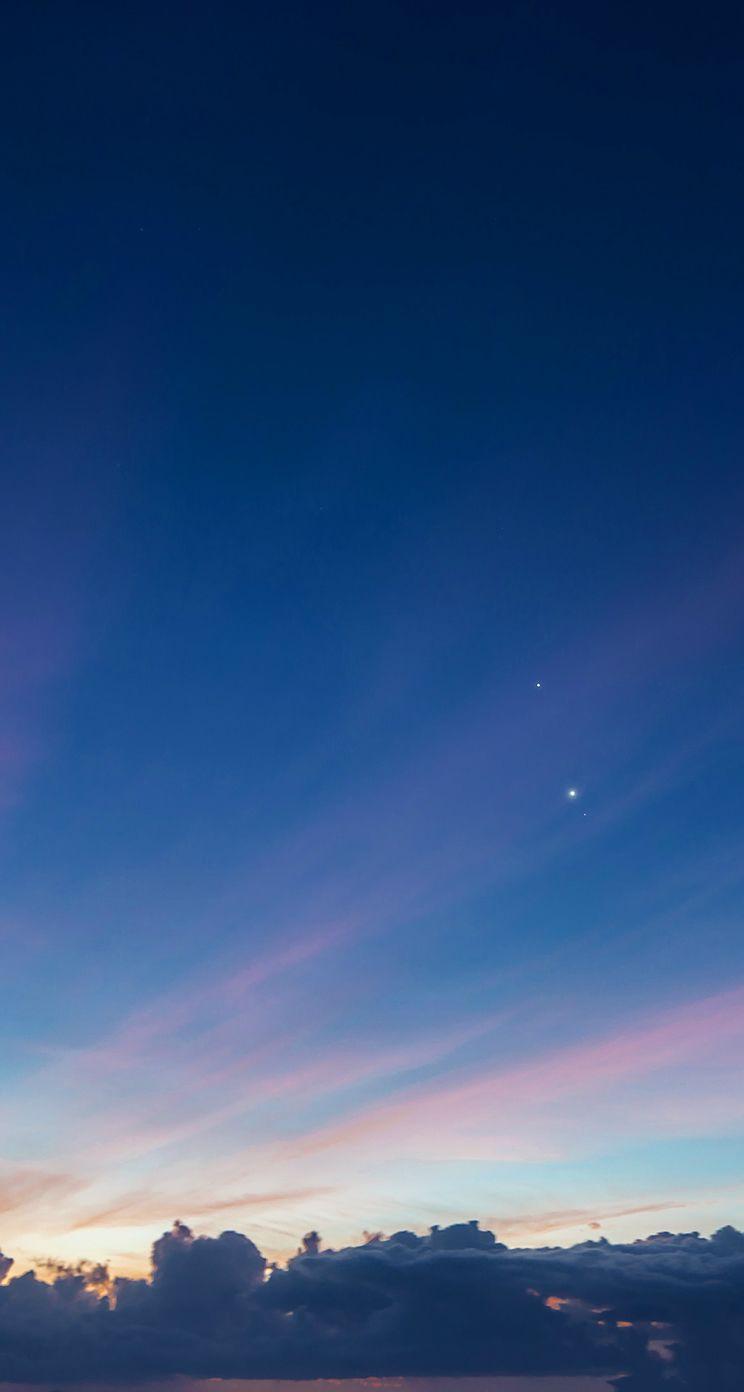 Cielo al tramonto con nuvole, 744x1392 Verticale, Mobile