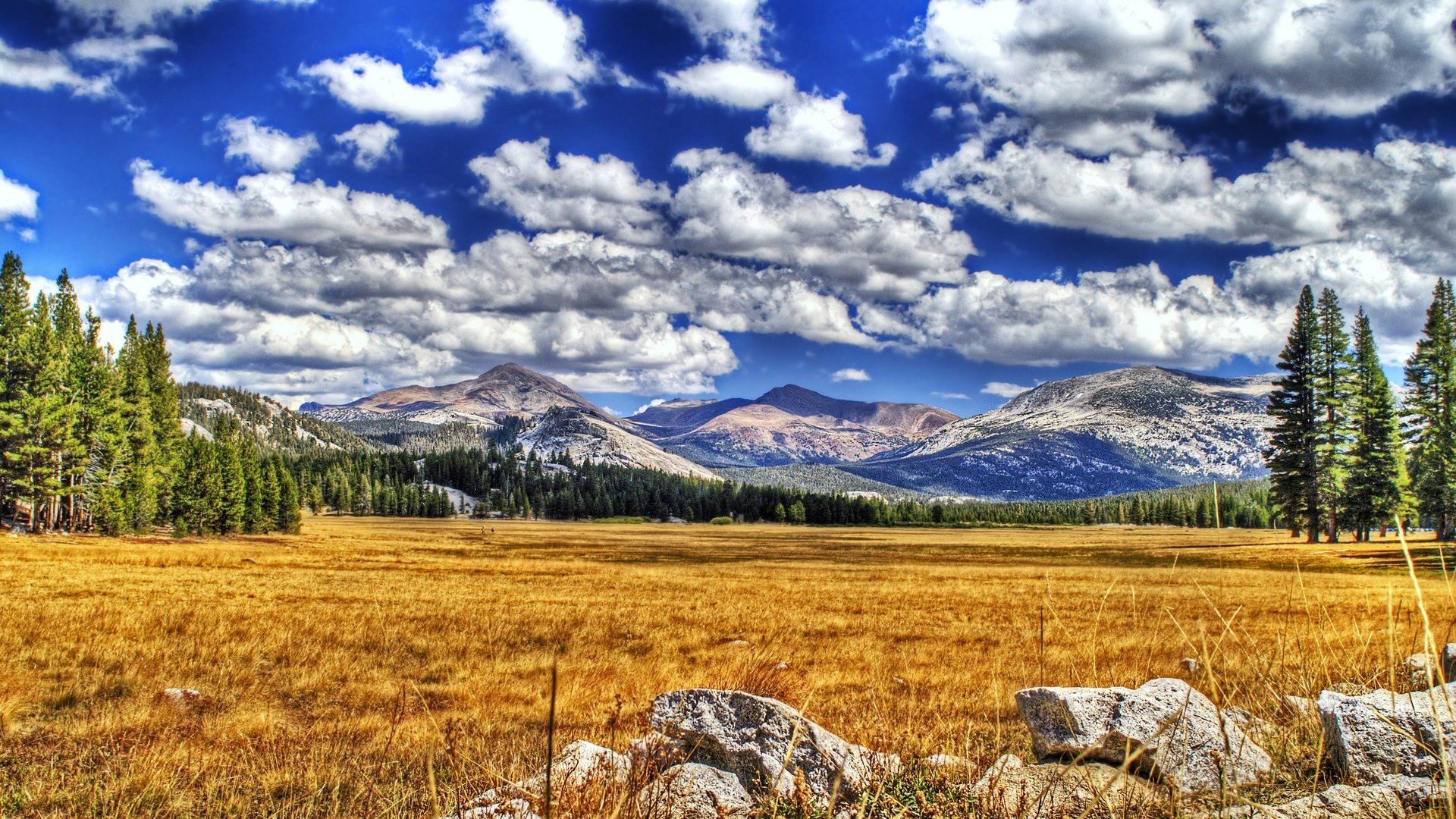 Valle montana con nuvole, 1920x1080 Full HD, Desktop