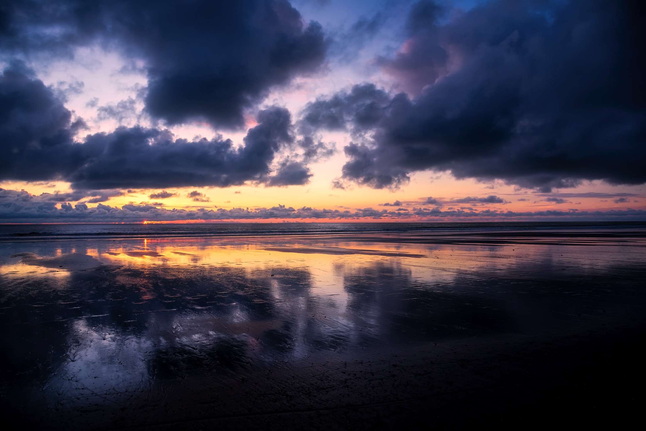 Nuvole tramonto spiaggia riflesso, 2200x1469 Hi-Res, Desktop