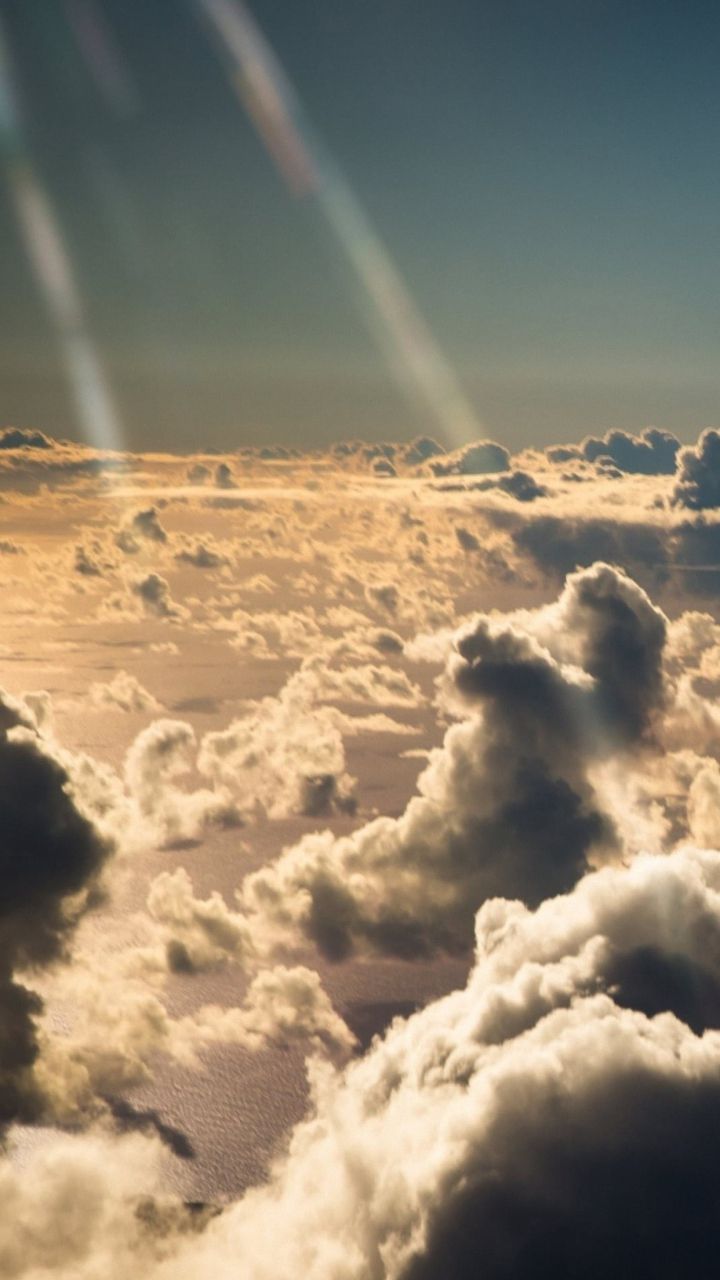 Nuvole dorate al tramonto, 720x1280 Full HD Verticale, Smartphone