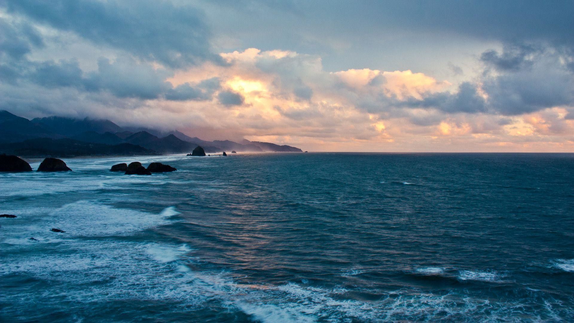 Oceano con costa rocciosa al tramonto, 1920x1080 Full HD, PC Desktop