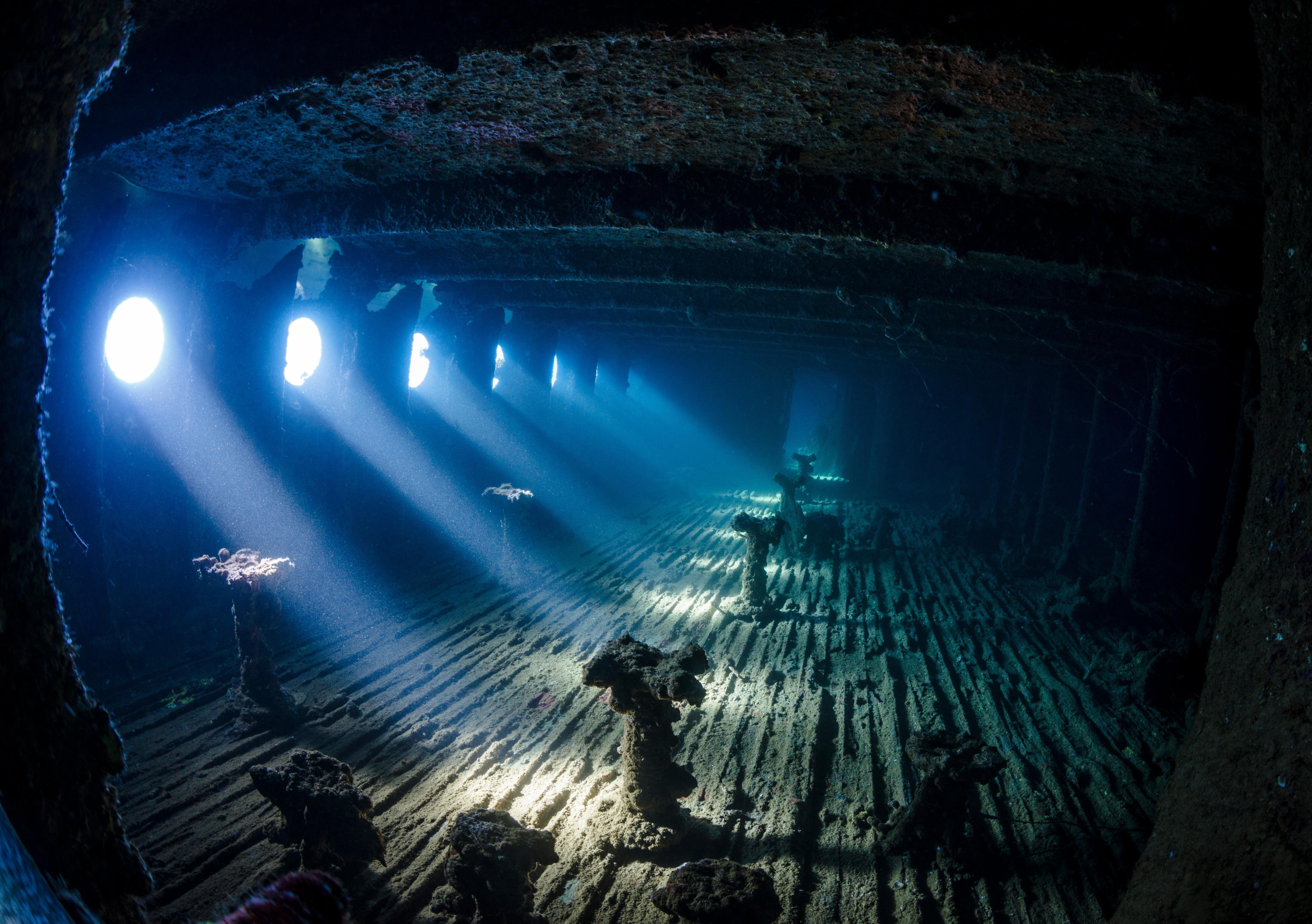 Relitto nave sommersa oceano, 6291x4431 4K, Desktop 4K