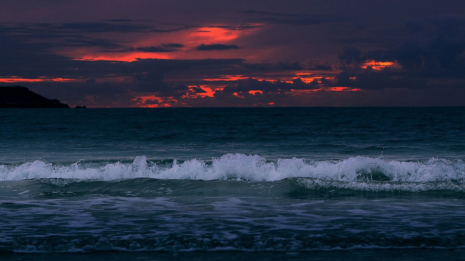 Oceano al tramonto, onde, 1920x1080 Full HD 1080p, Desktop