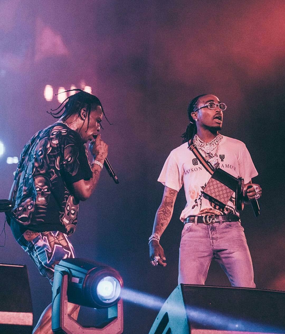 Rapper esibizione sul palco, 1080x1269 Verticale, Mobile