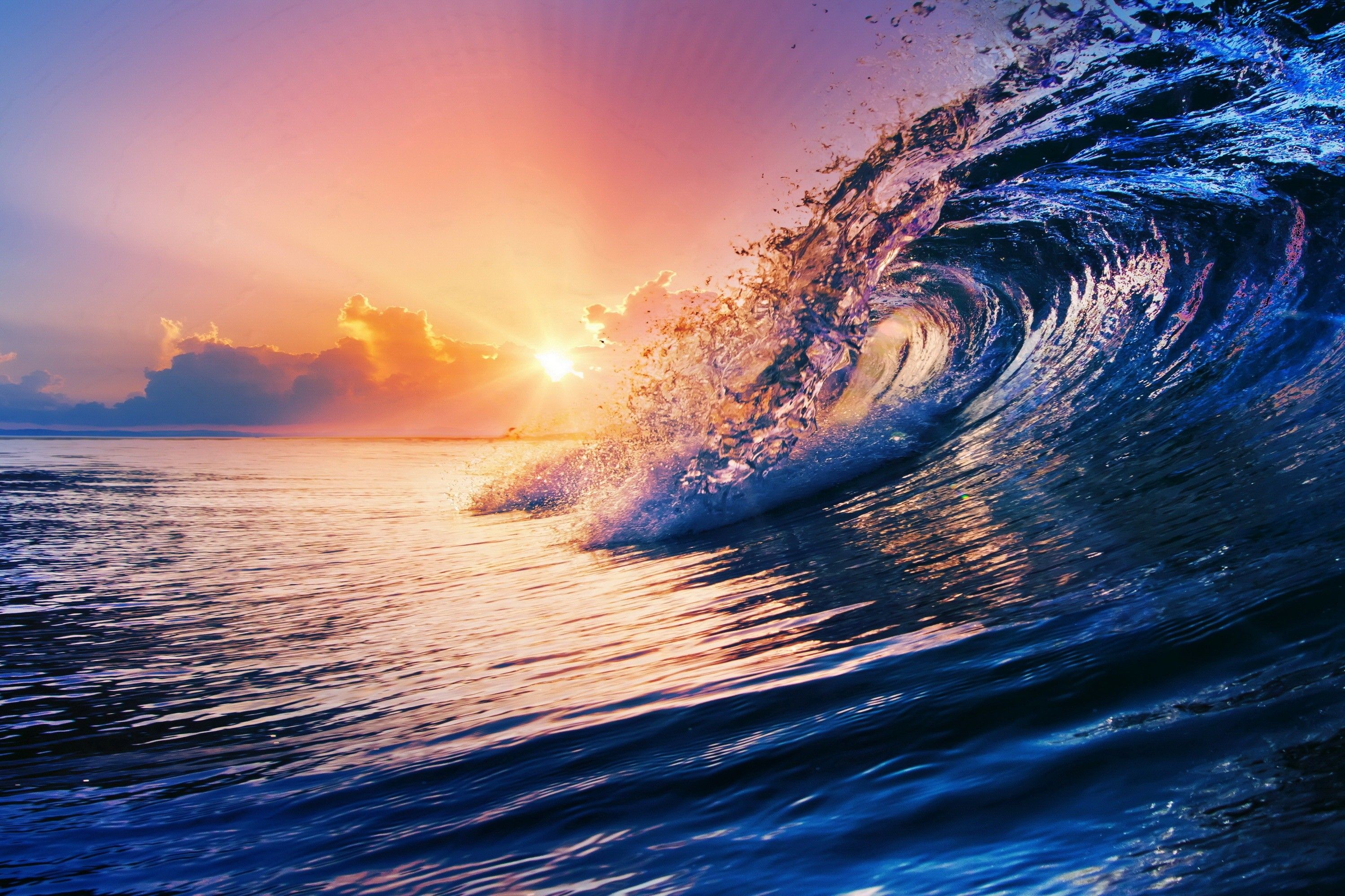 Onda oceanica al tramonto, 3000x2000 2K+, Monitor Gaming