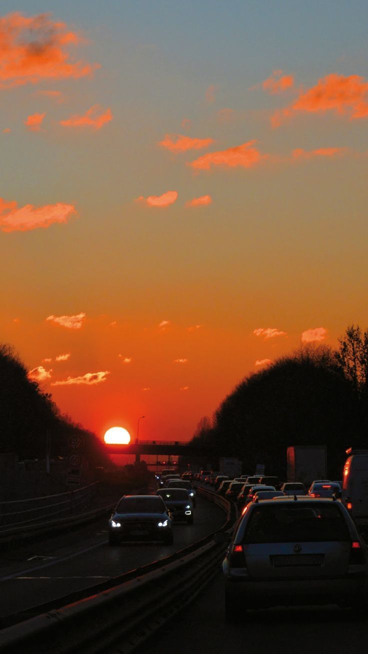 Autostrada al tramonto arancione, 736x1308 Full HD Verticale, Smartphone