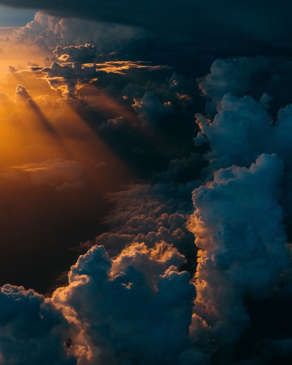 Nuvole illuminate al tramonto, 1000x1250 Full HD Verticale, iPhone