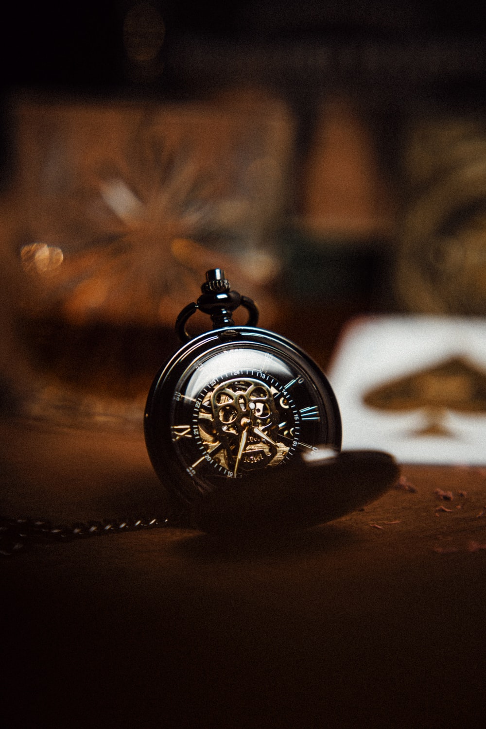 Orologio da tasca nero vintage, 1000x1500 Verticale, Mobile