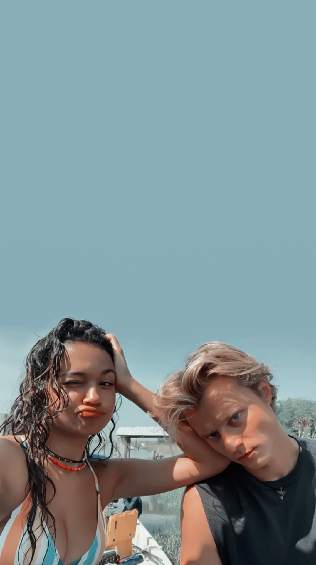 Kie e JJ, Outer Banks, 1076x1920 Full HD Verticale, iPhone