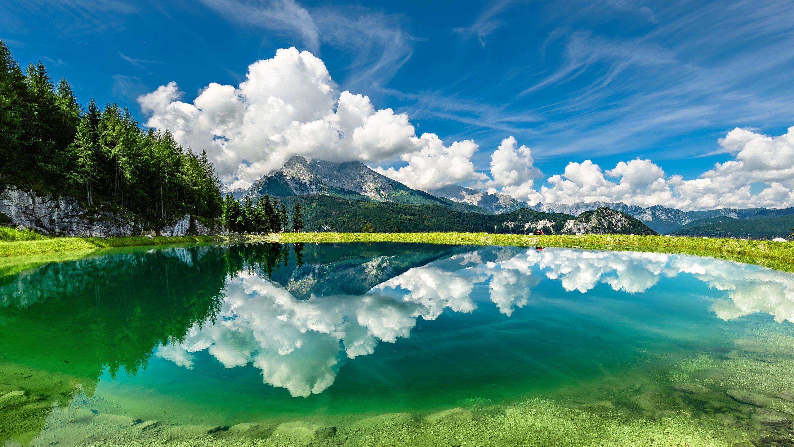 Lago alpino con riflessi, 2560x1440 QHD, PC