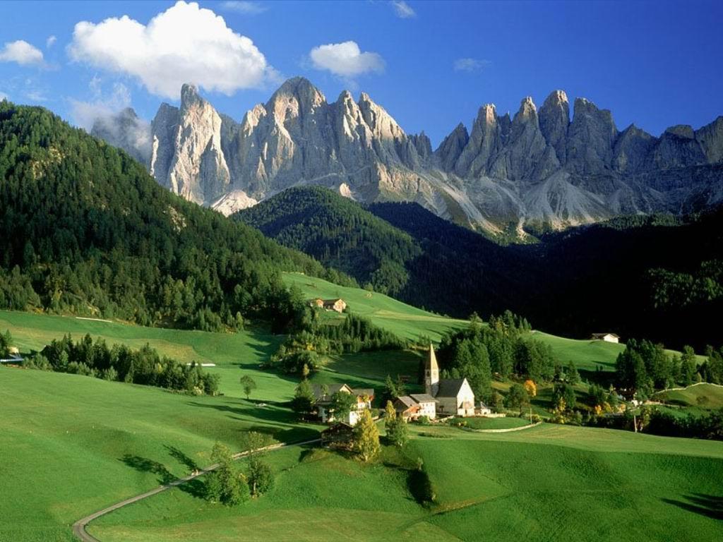 Dolomiti valle verde chiesetta, 1024x768 HD, PC