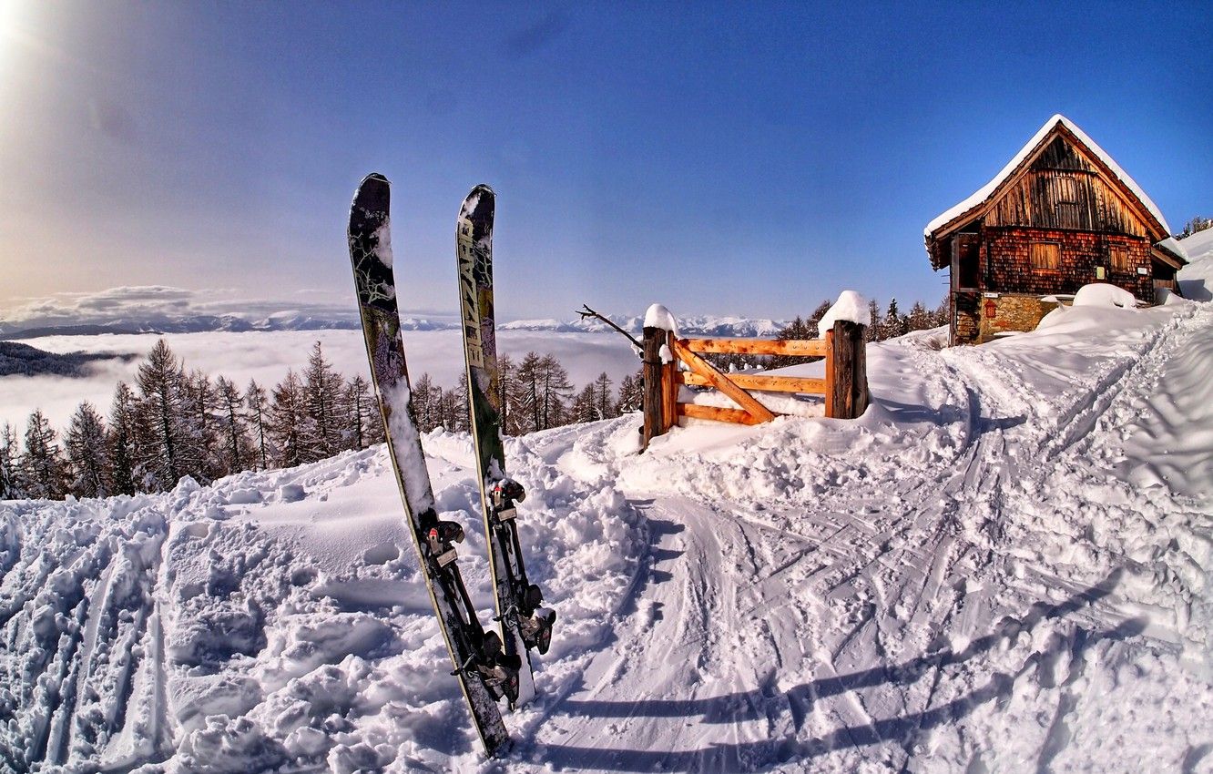 Sci e baita innevata montagna, 1332x850 720p, Lenovo Legion