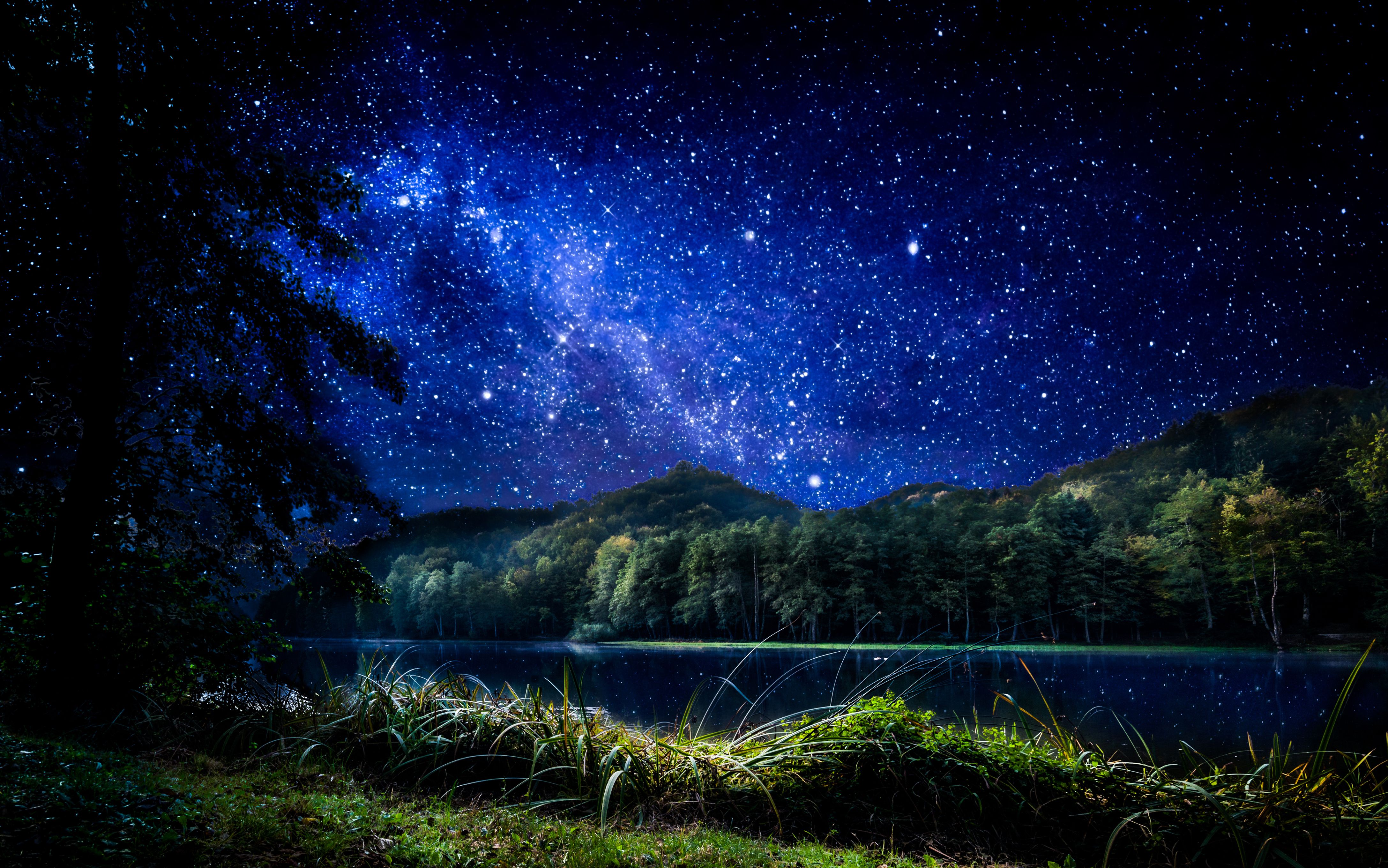 Cielo stellato su lago, 4350x2720 UHD, Monitor 4K
