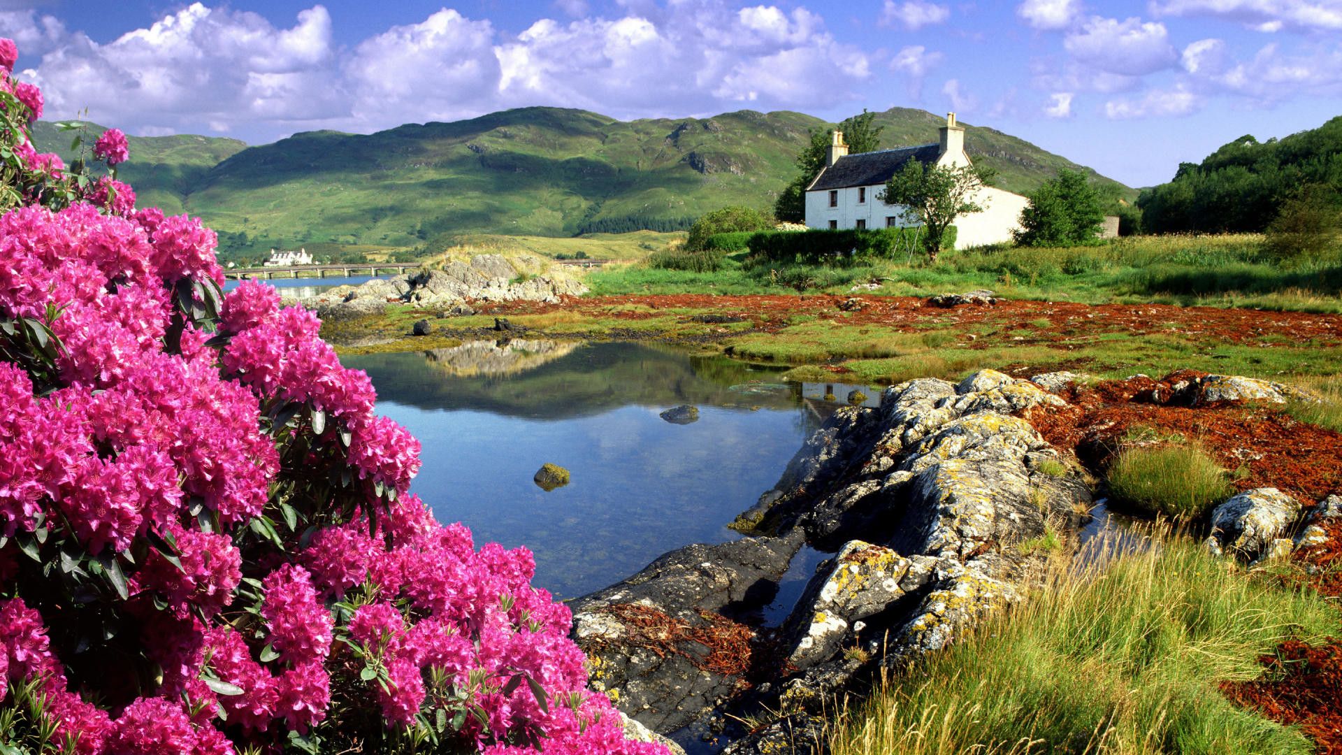 Casa bianca con lago montano, 1920x1080 Full HD 1080p, Desktop