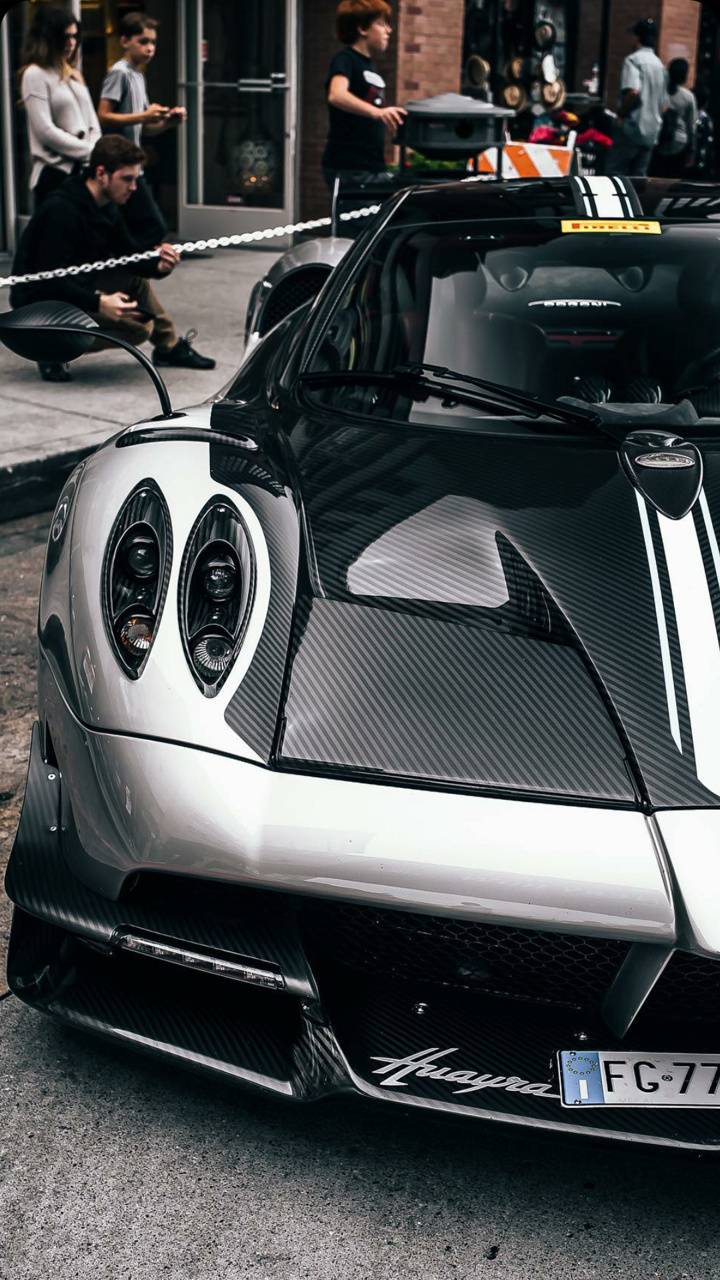 Pagani Huayra retro fibra carbonio, 720x1280 Verticale, Mobile