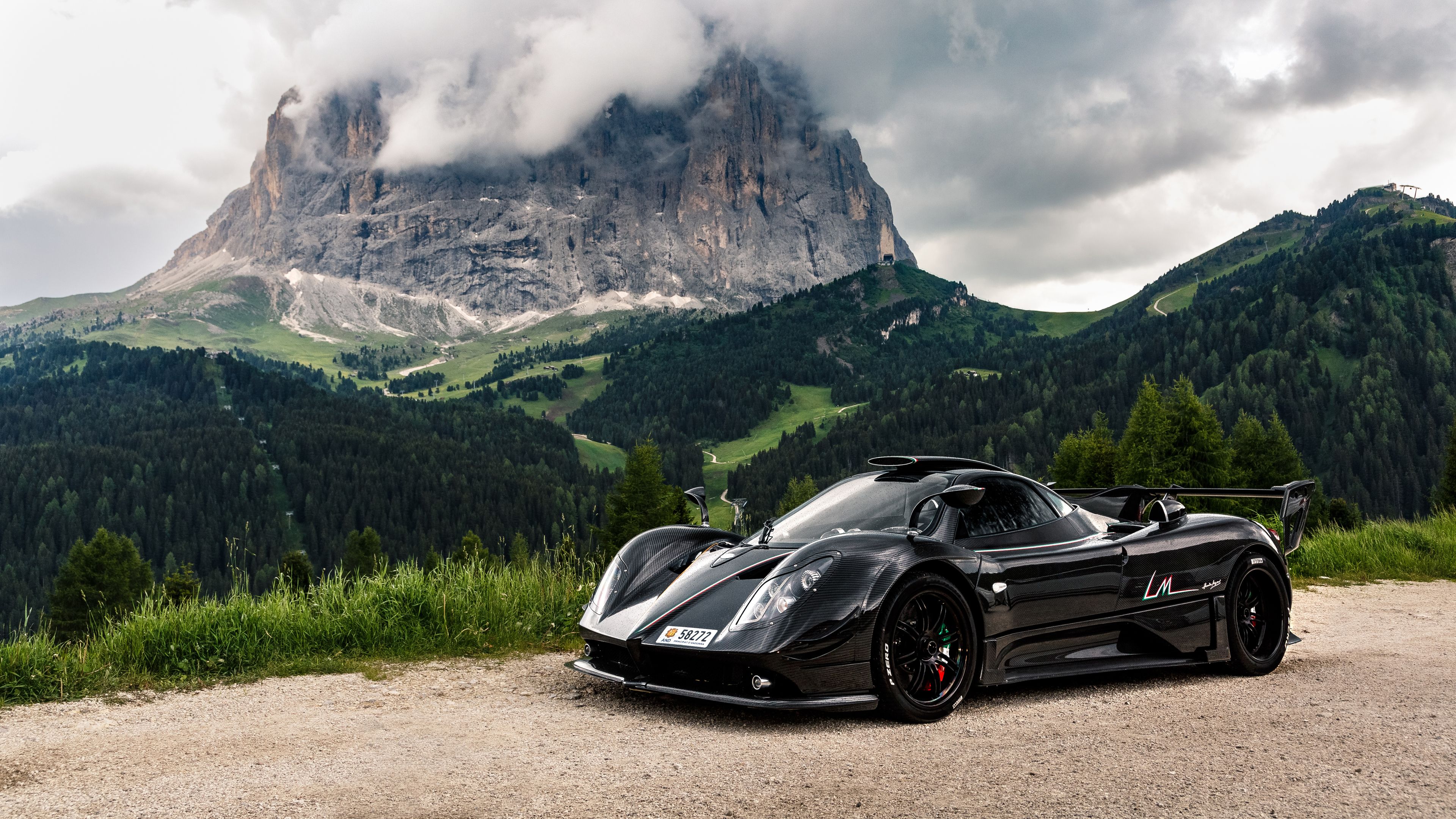 Pagani Zonda nera montagna, 3840x2160 4K Ultra HD, Monitor 4K