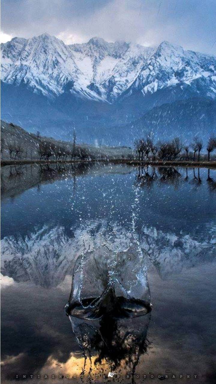 Lago Skardu montagne innevate Pakistan, 720x1280 Full HD Verticale, iPhone Air