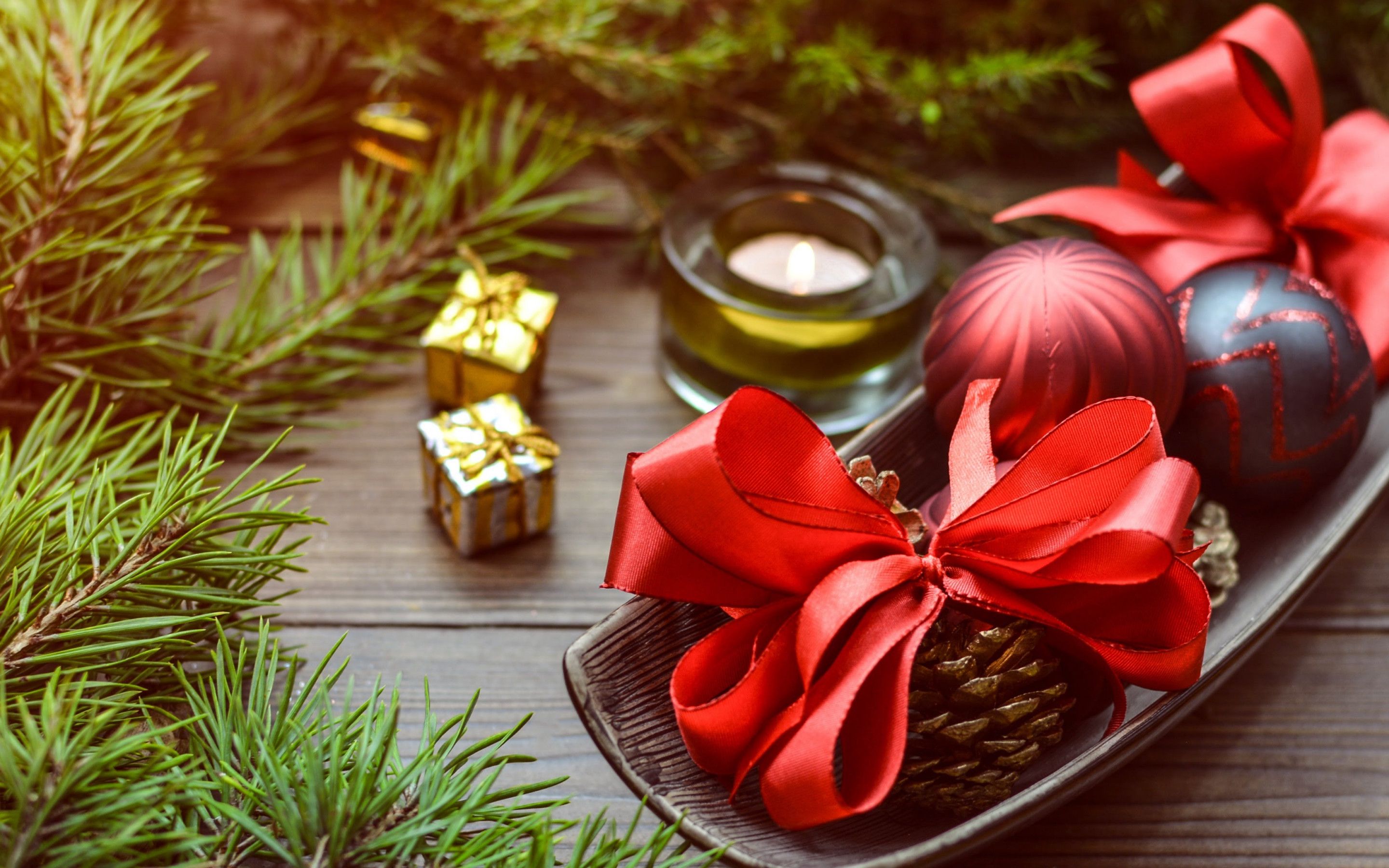 Palline di Natale con fiocchi rossi, 2880x1800 WQXGA, Desktop