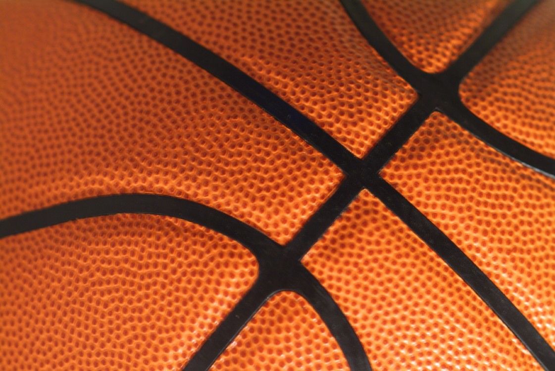 Primo piano pallone da basket, 1121x750 HD, Laptop