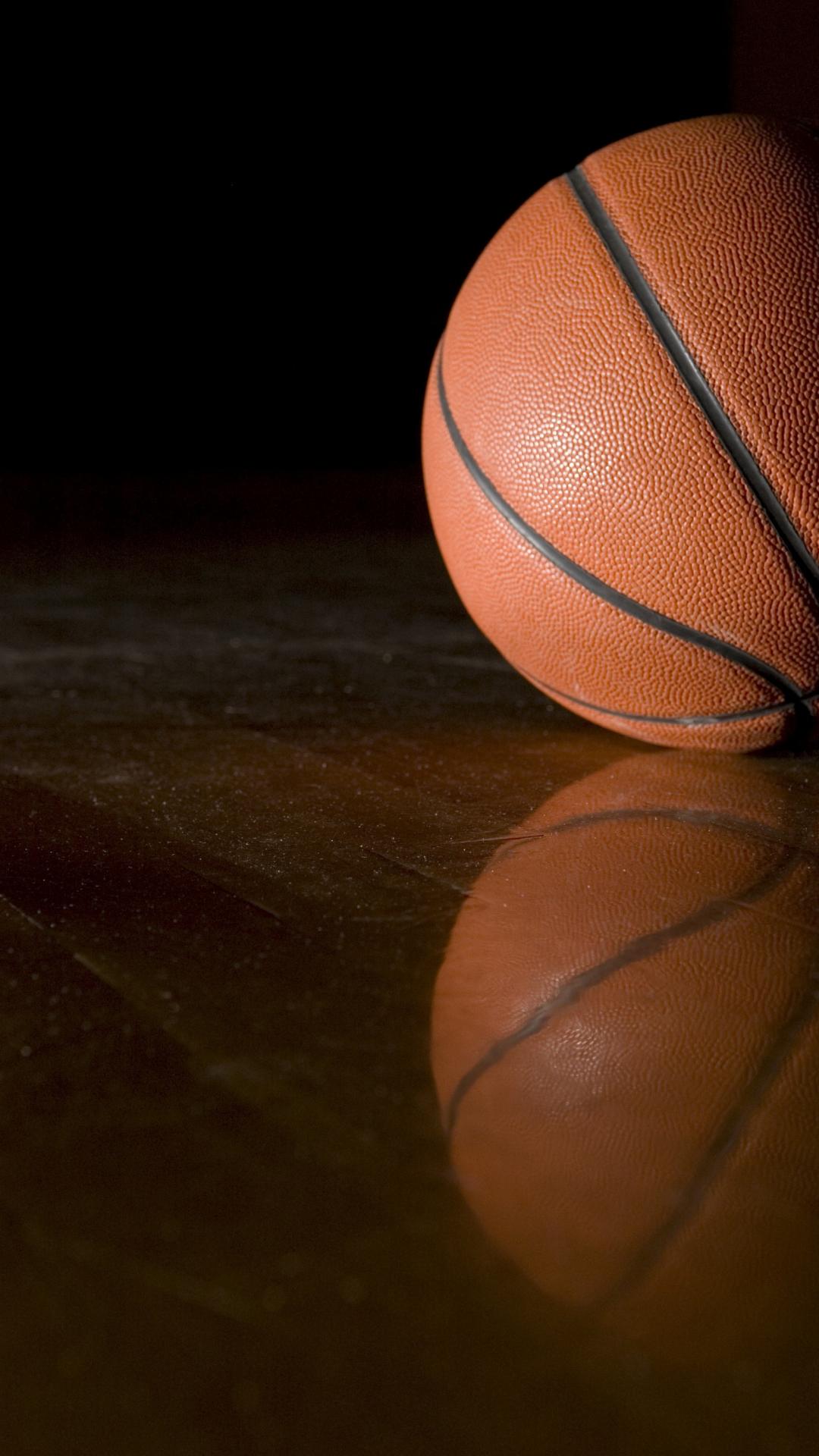 Pallone da basket su parquet, 1080x1920 Full HD Verticale, iPhone