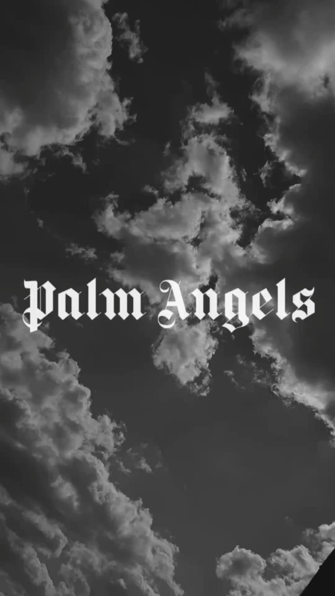 Logo Palm Angels su nuvole, 1080x1920 Verticale, Mobile