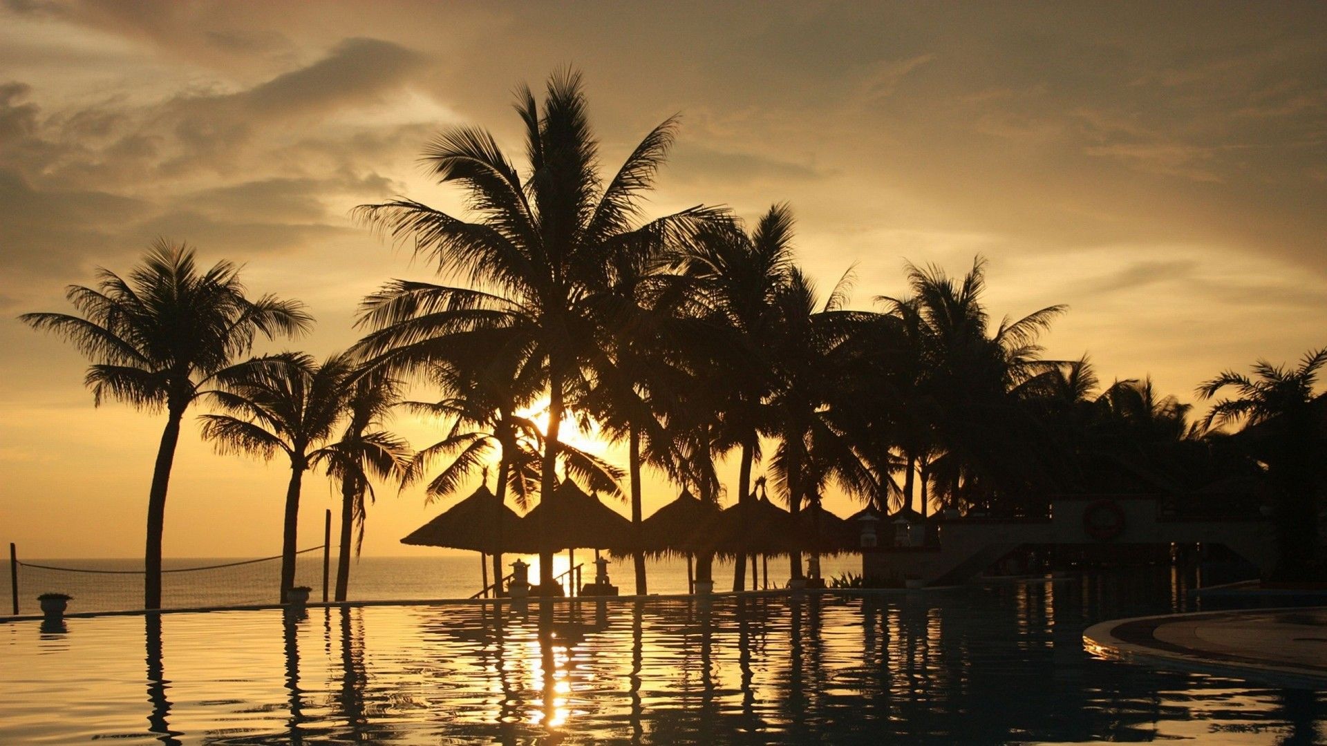Palme al tramonto sulla piscina, 1920x1080 1080p, Desktop