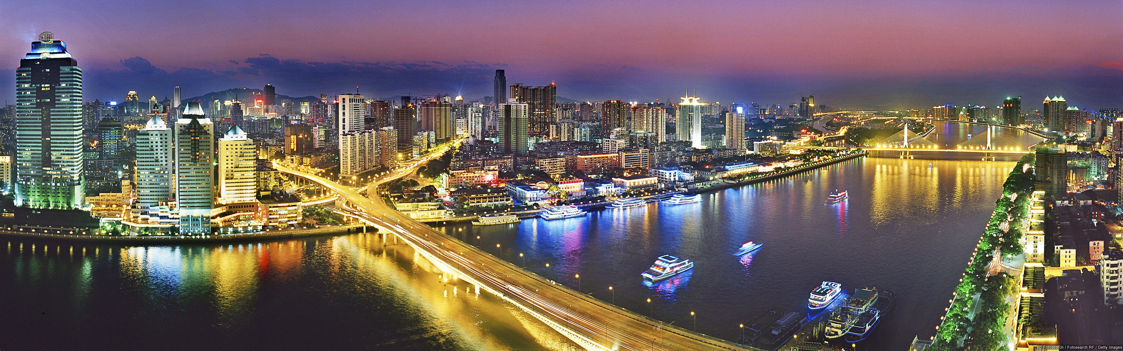 Skyline Shanghai notturno, 3840x1200 21:9, Smart TV 4K
