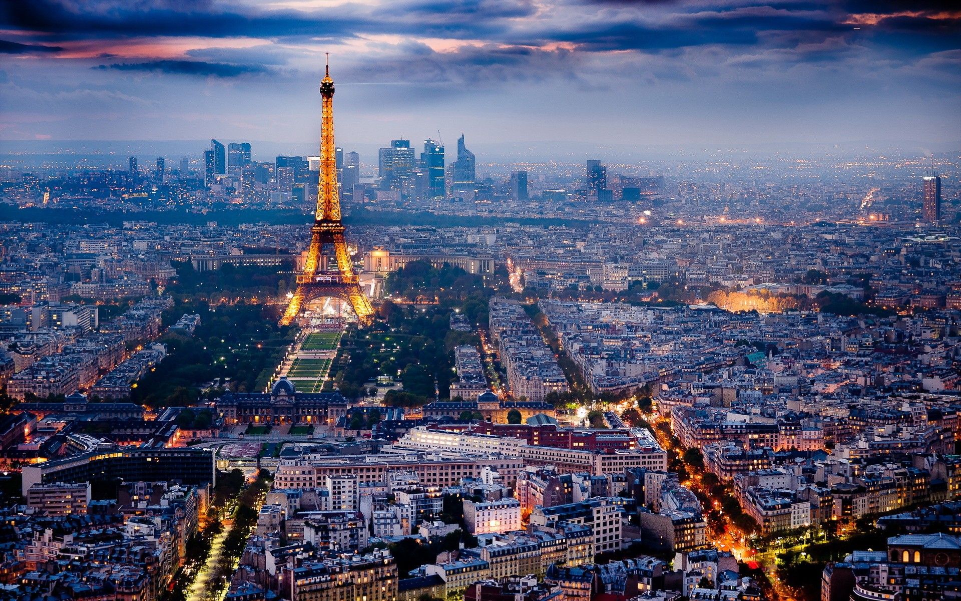Torre Eiffel Parigi notturna, 1920x1200 Full HD+ WUXGA, Monitor Gaming