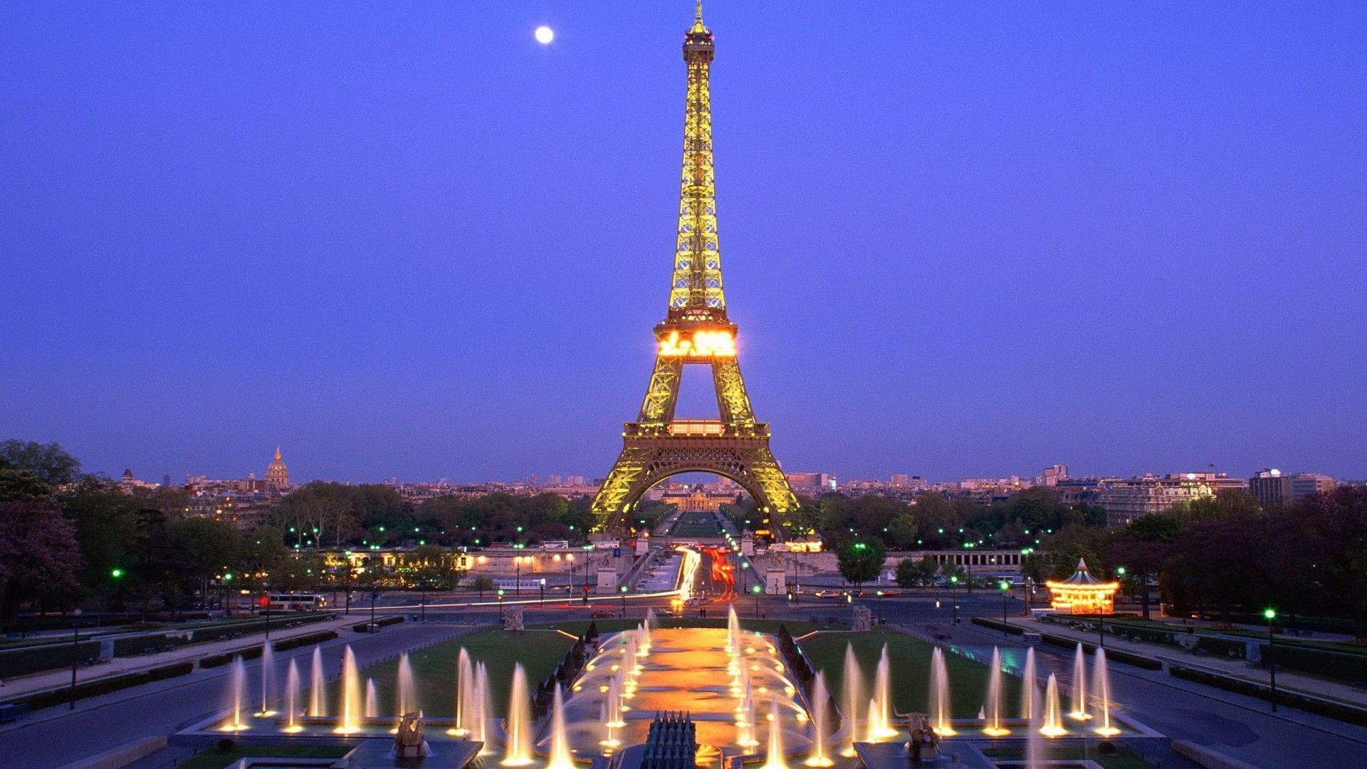 Torre Eiffel notturna illuminata, 1920x1080 1080p, Desktop