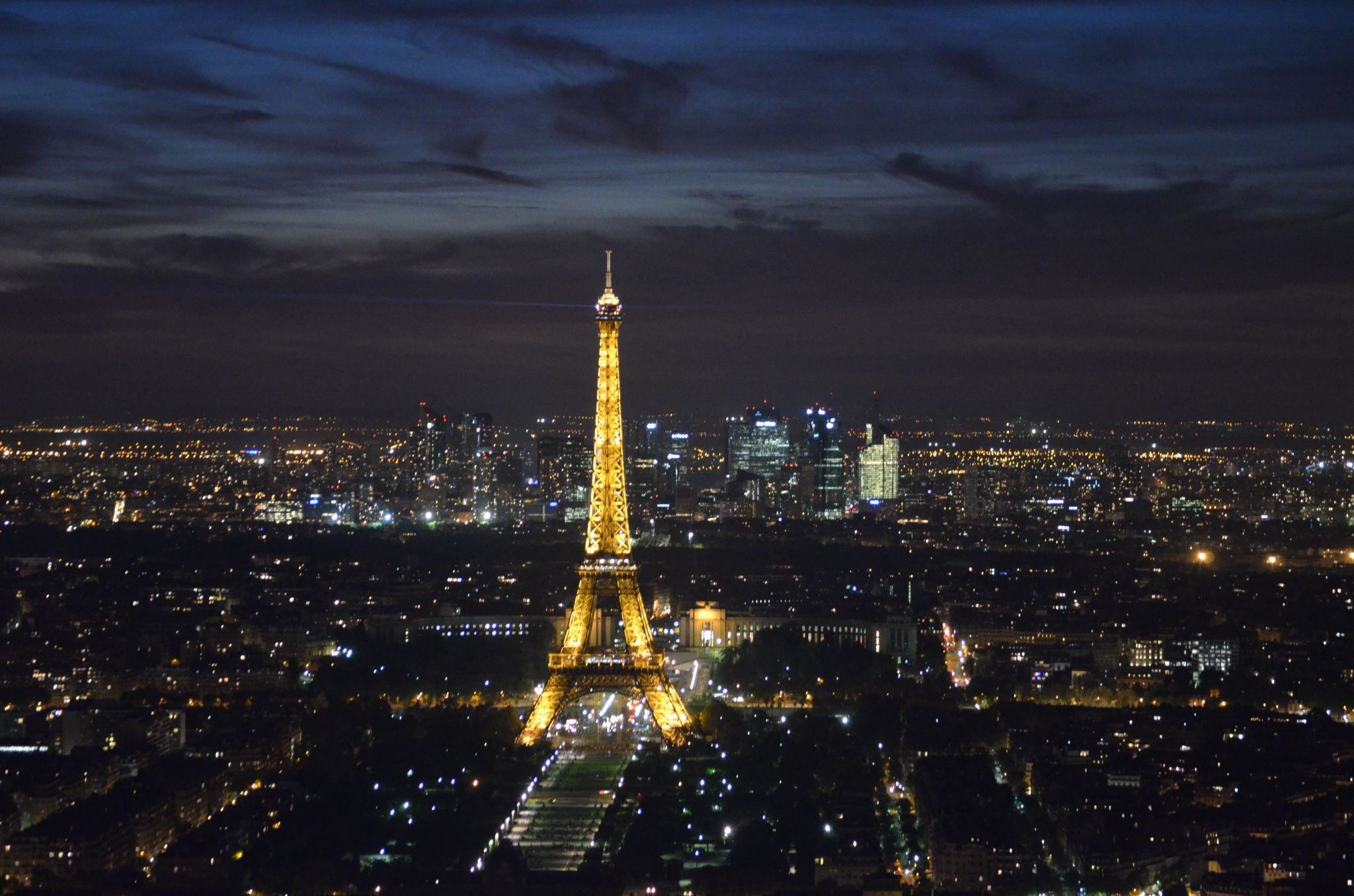 Torre Eiffel di notte, 2048x1356 2K, PC