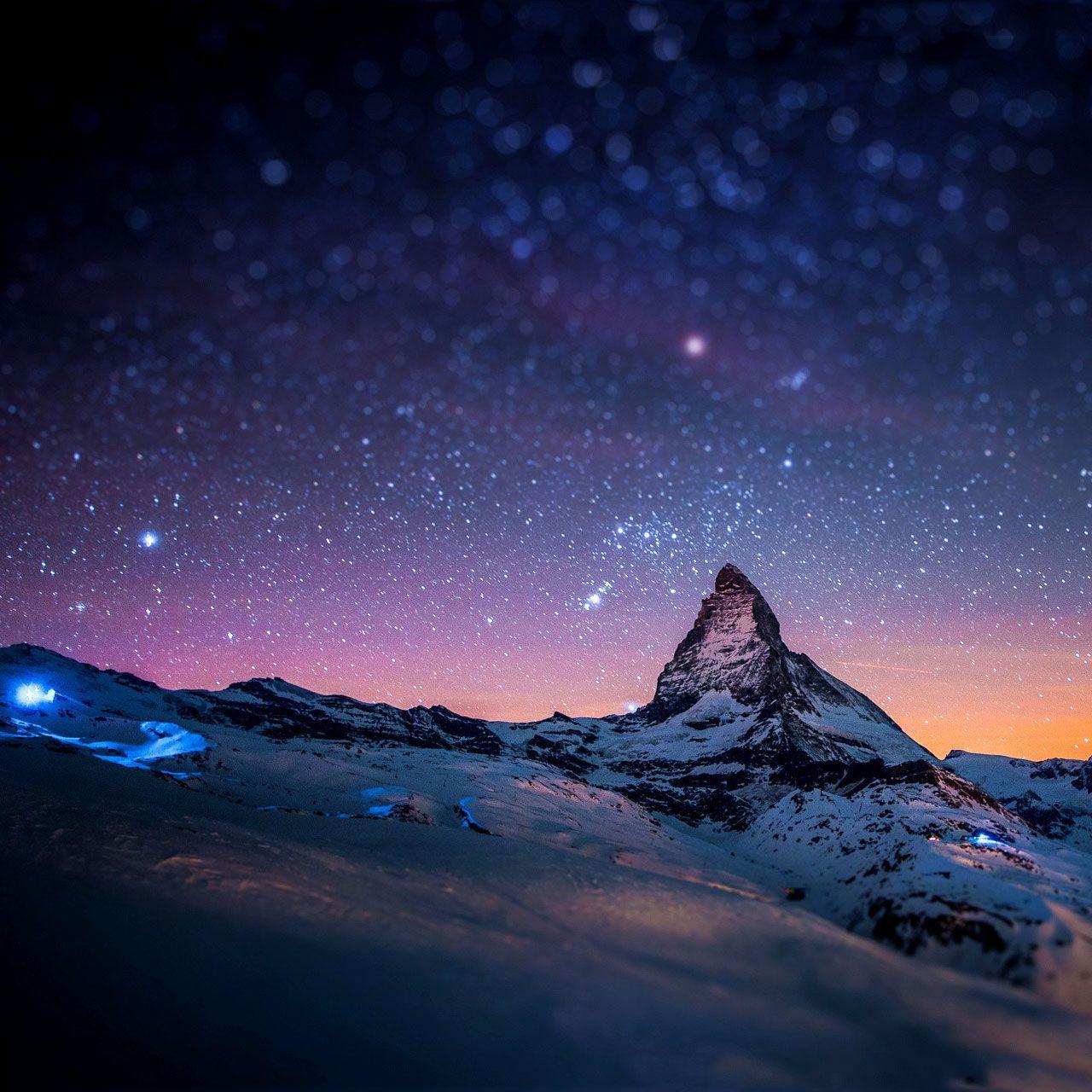 Montagna innevata sotto cielo stellato, sfondi per Tablet, 1280x1280 HD, Tablet