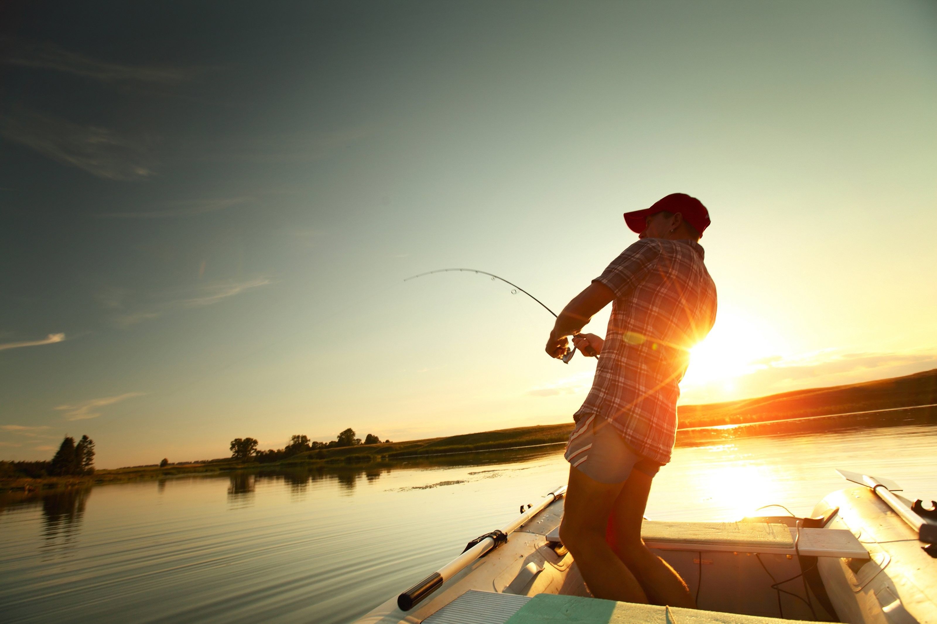 Pescatore in barca al tramonto, 3200x2133 2K+, Monitor Gaming