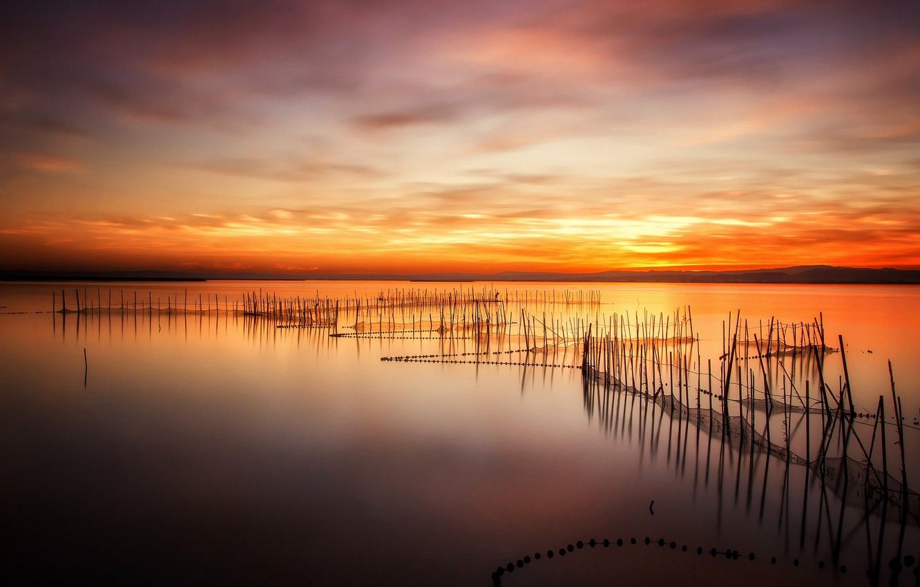 Tramonto al lago con reti da pesca, 1332x850 HD, Desktop