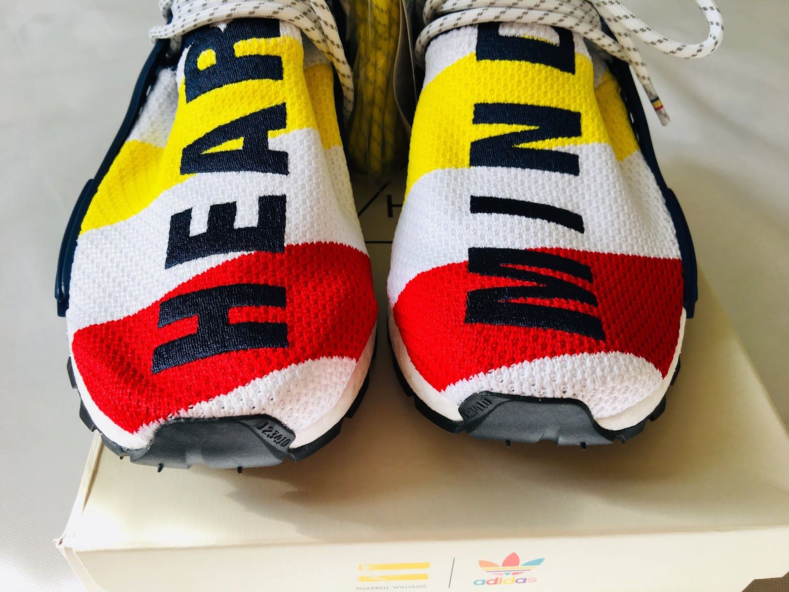 Sneakers Adidas Pharrell Williams Human Race, 1600x1200 900p, PC