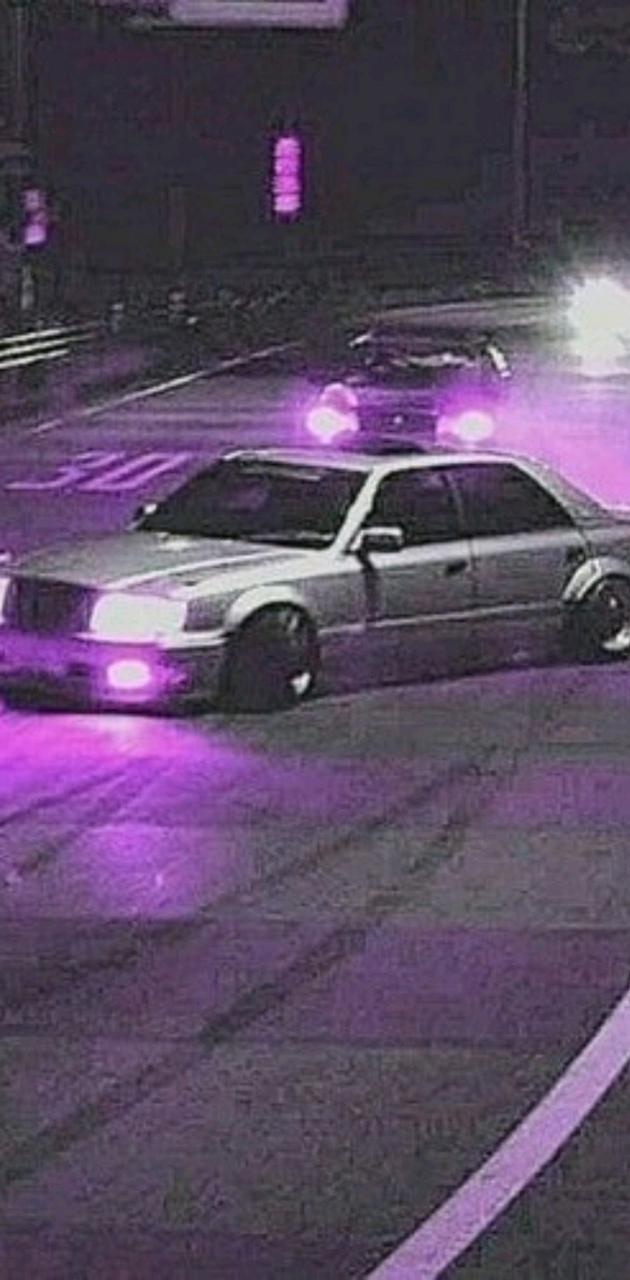 Auto drift luci viola, 630x1280 Full HD Verticale, Smartphone