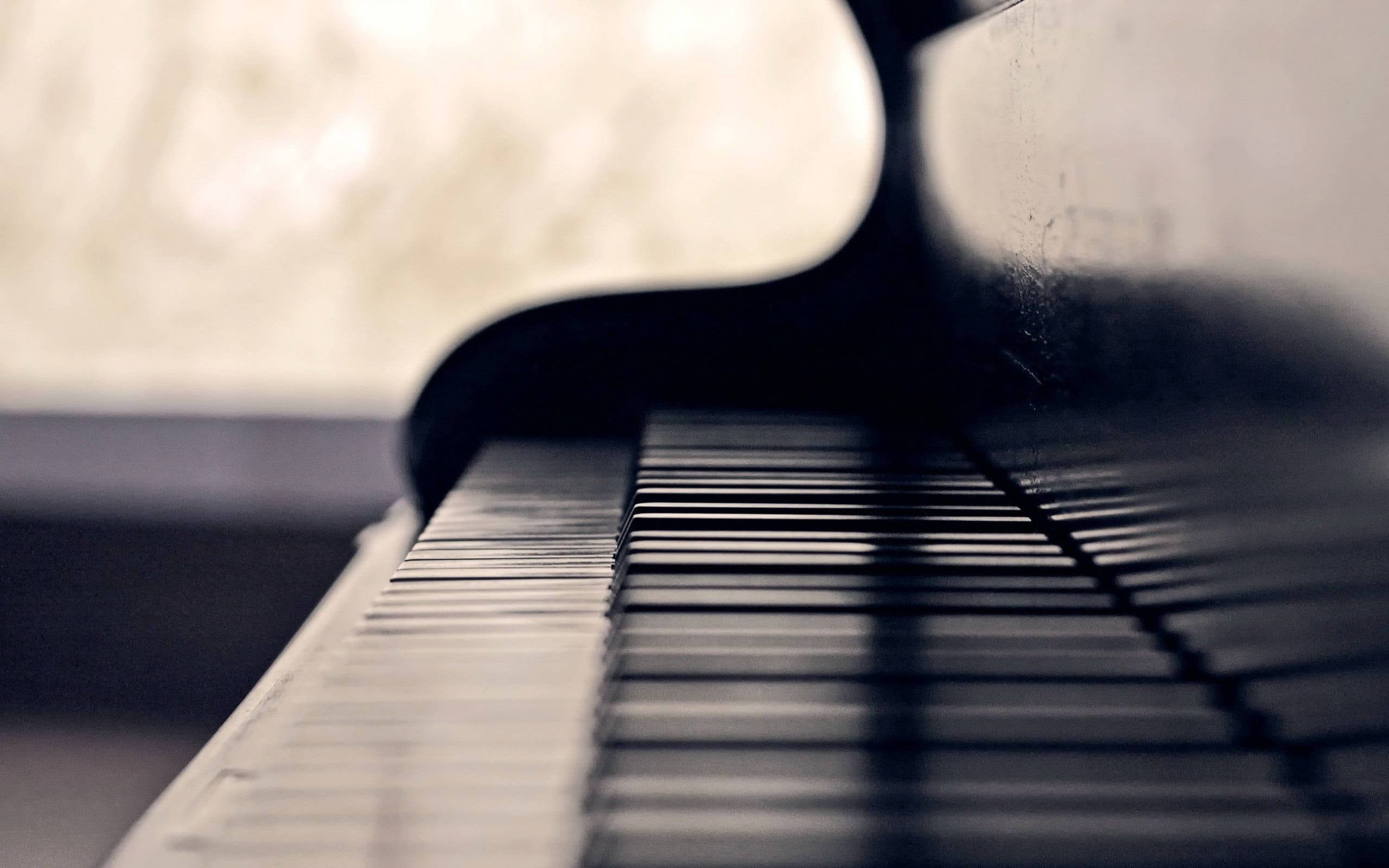 Tasti di pianoforte in controluce, 2560x1600 WQXGA, Desktop