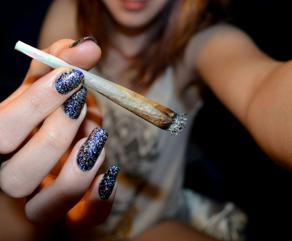 Piante di cannabis verdi, 1920x1080 Full HD, PC
